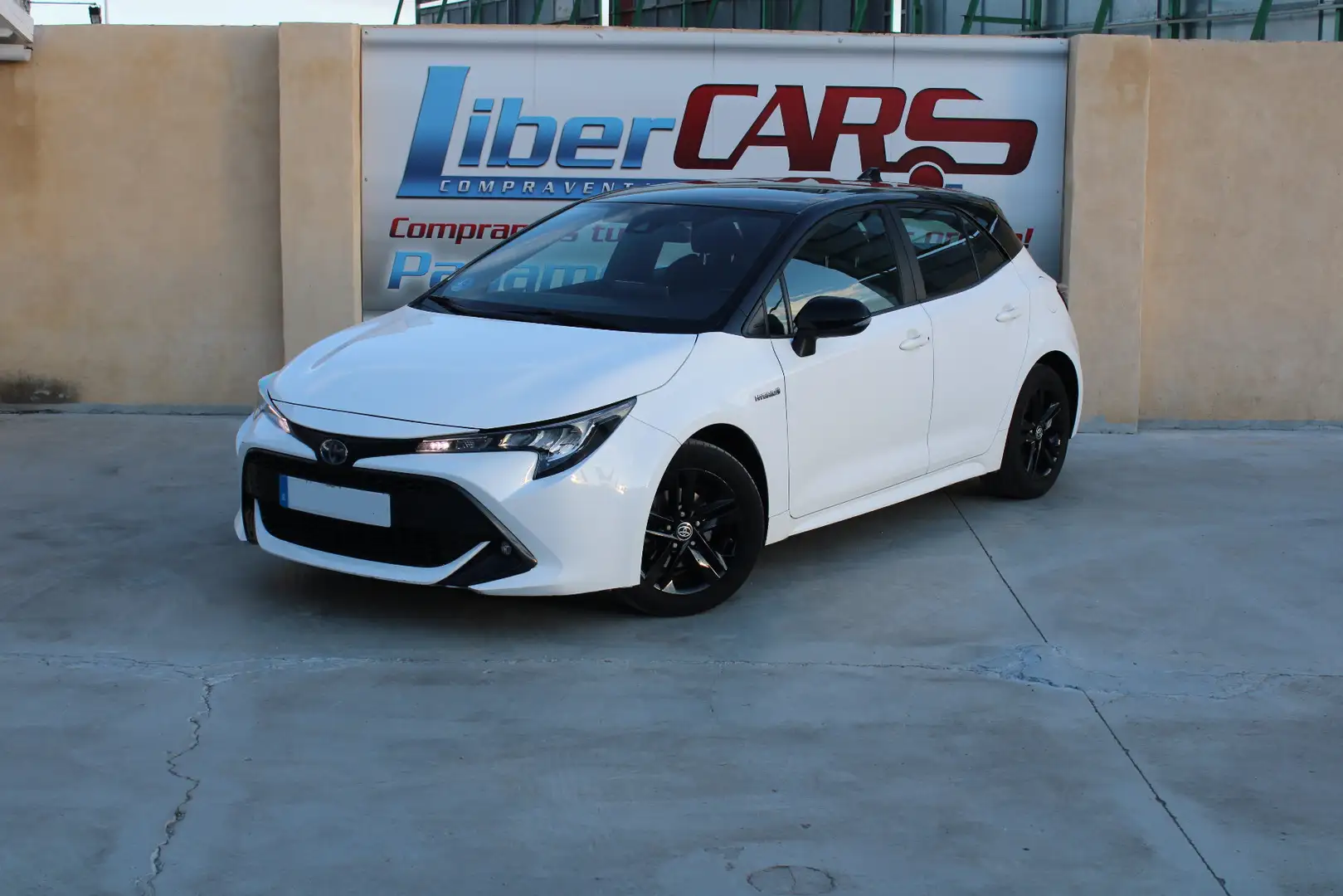 Toyota Corolla 125H Business Blanco - 1
