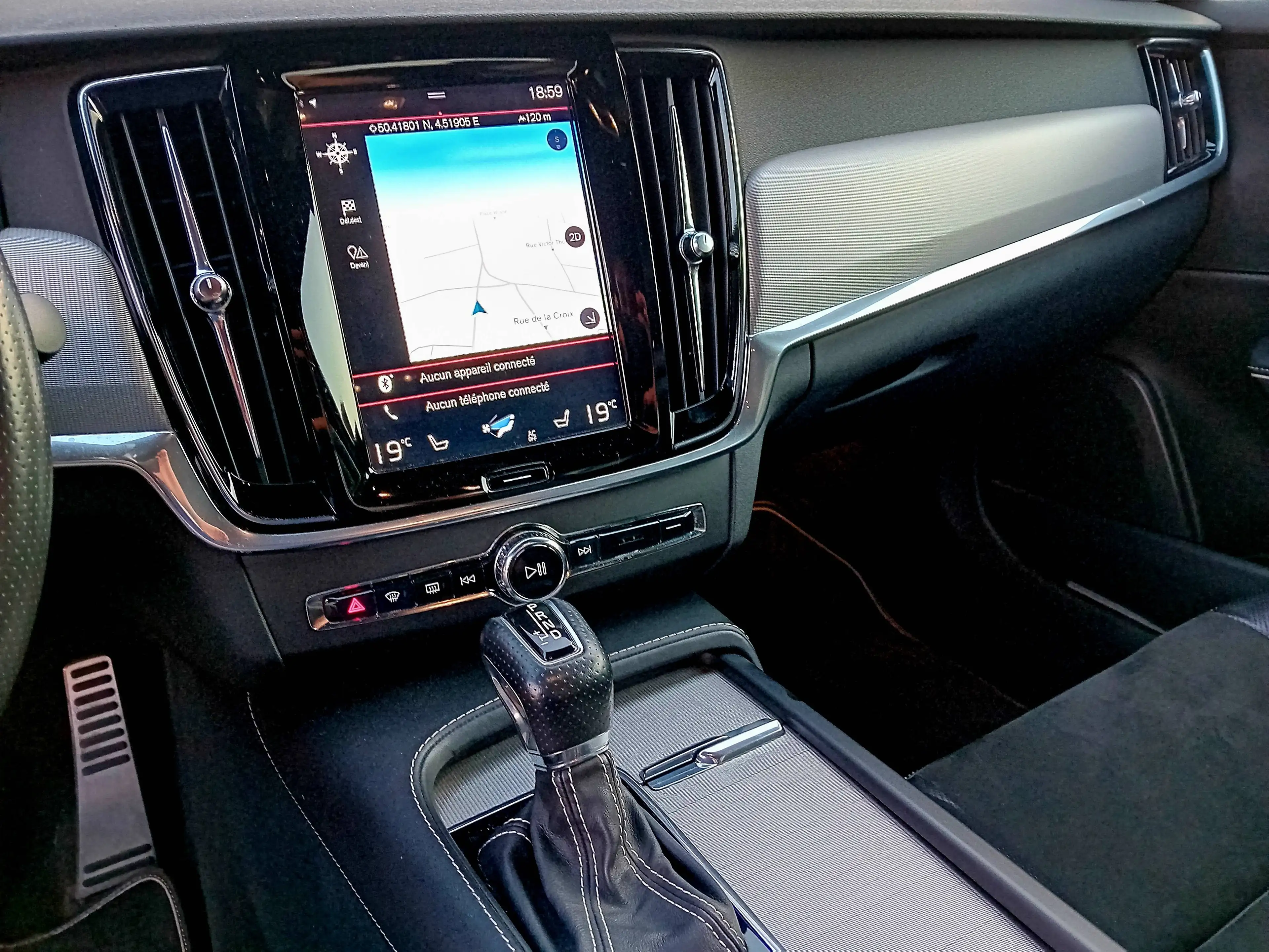 Volvo S90 S90 2.0 D3 R-Design Plus Geartronic AdBlue (EU6d-TEMP) État Show-Room !! — photo 9