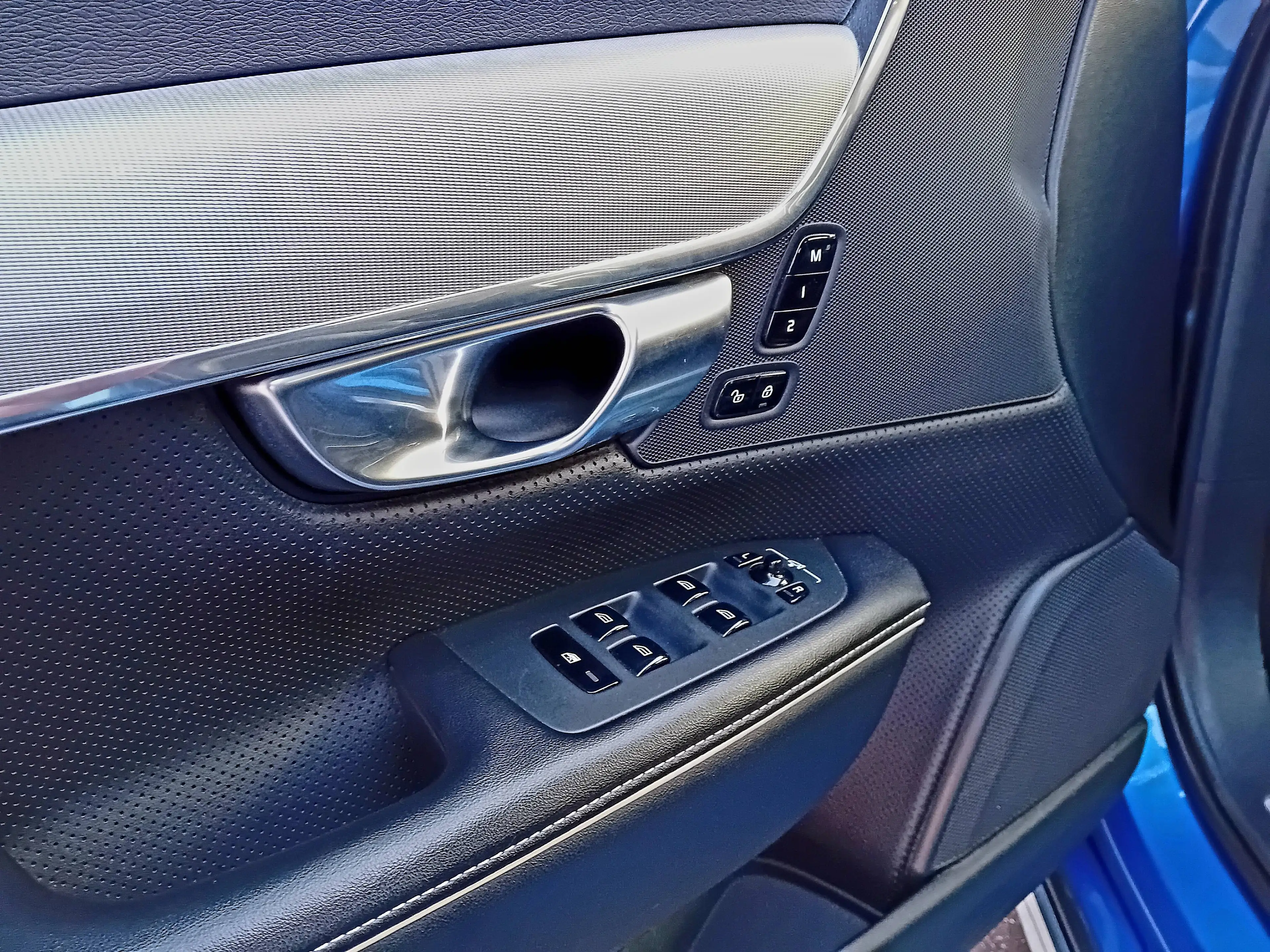 Volvo S90 S90 2.0 D3 R-Design Plus Geartronic AdBlue (EU6d-TEMP) État Show-Room !! — photo 11