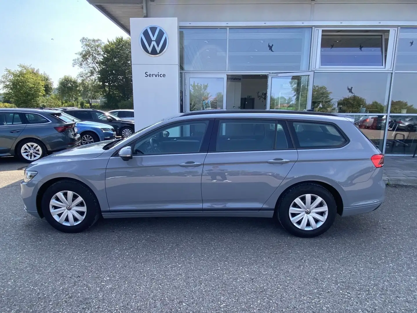 Volkswagen Passat Variant 1.5 TSI NAVI+LED+KAMERA+AHK+APP-C Grau - 2