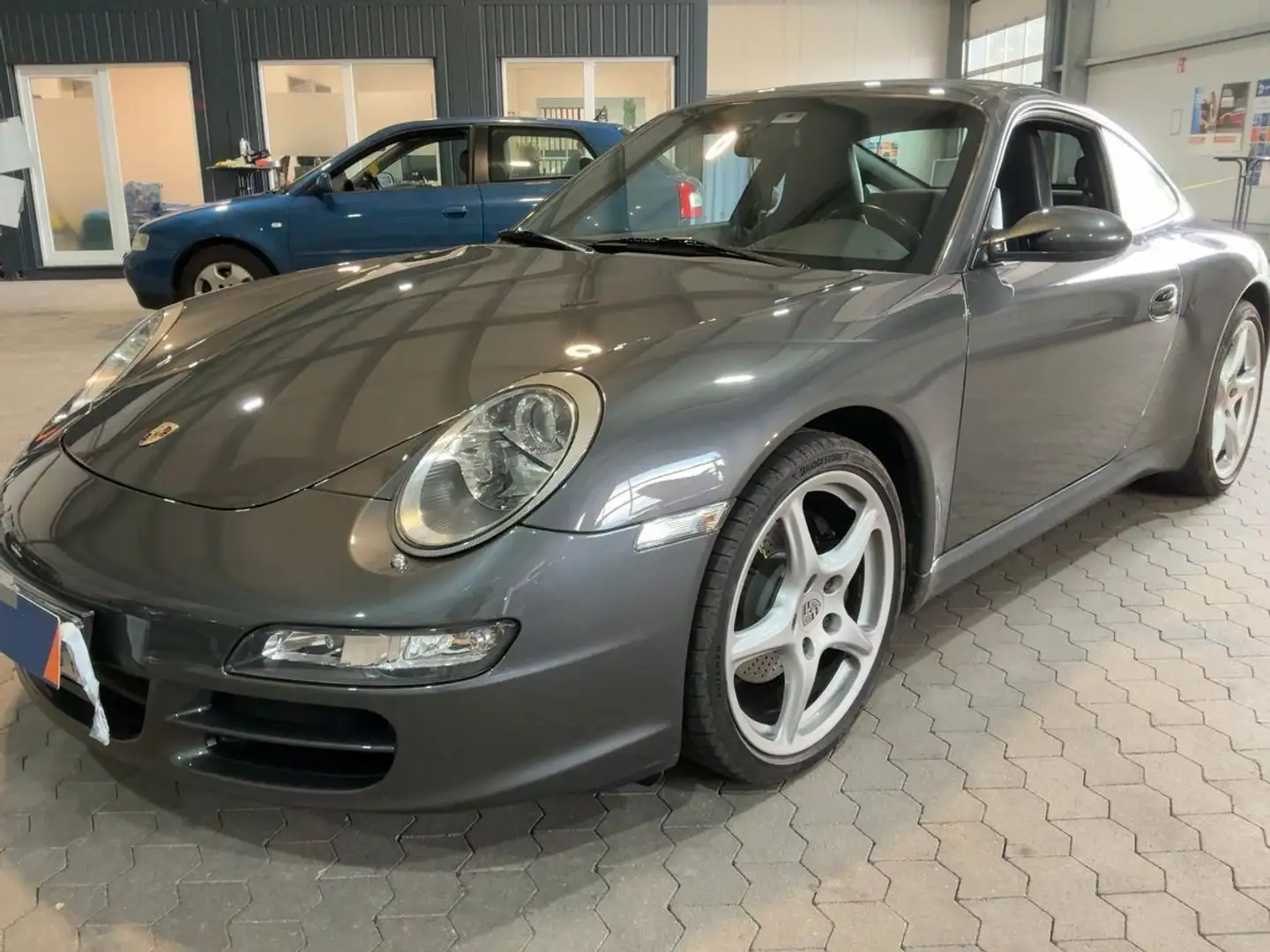 Porsche 997 /911 Carrera Coupe DFz Schalt *SDACH*SHZ*NAV* Grau - 1