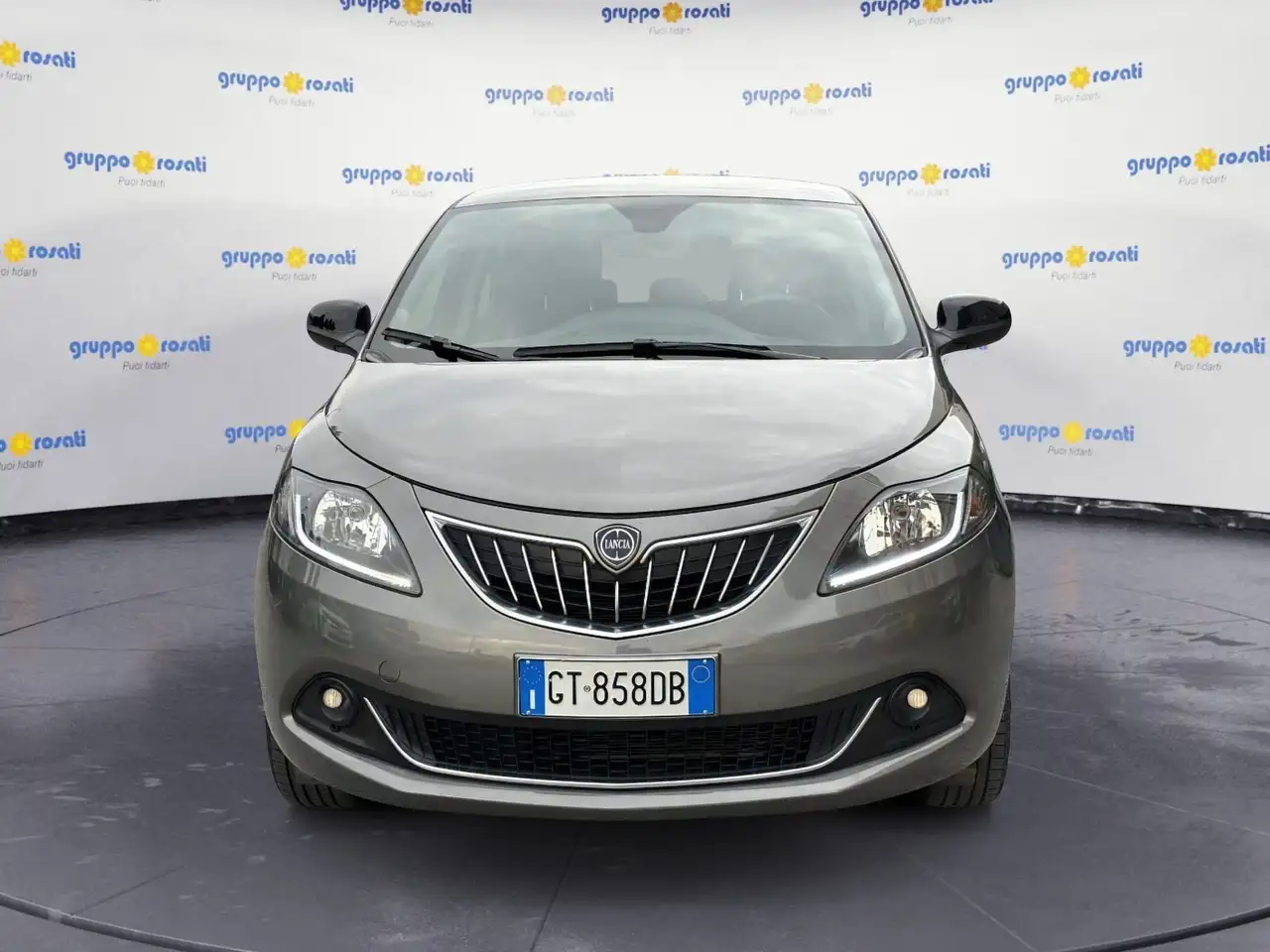 Lancia Ypsilon 2024