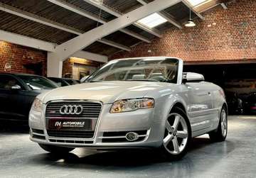Cabriolet S-Line 1.8T 163 ch GPS, Sièges chauffants Distribution neuve Carnet et historique complet État remarquable