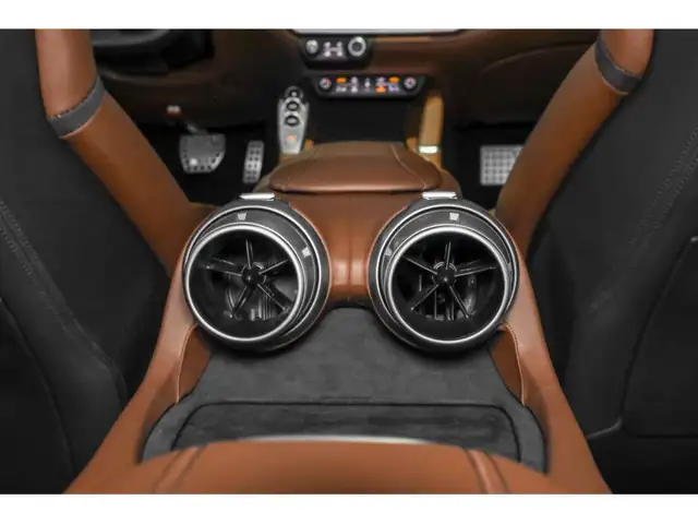 Ferrari GTC4 Lusso T V8 - CANNA DI FUCILE / CIOCCOLATO