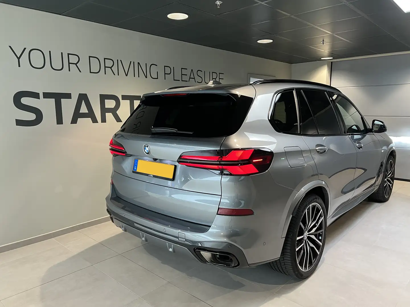 BMW X5 X5 xDrive40d Gris - 2