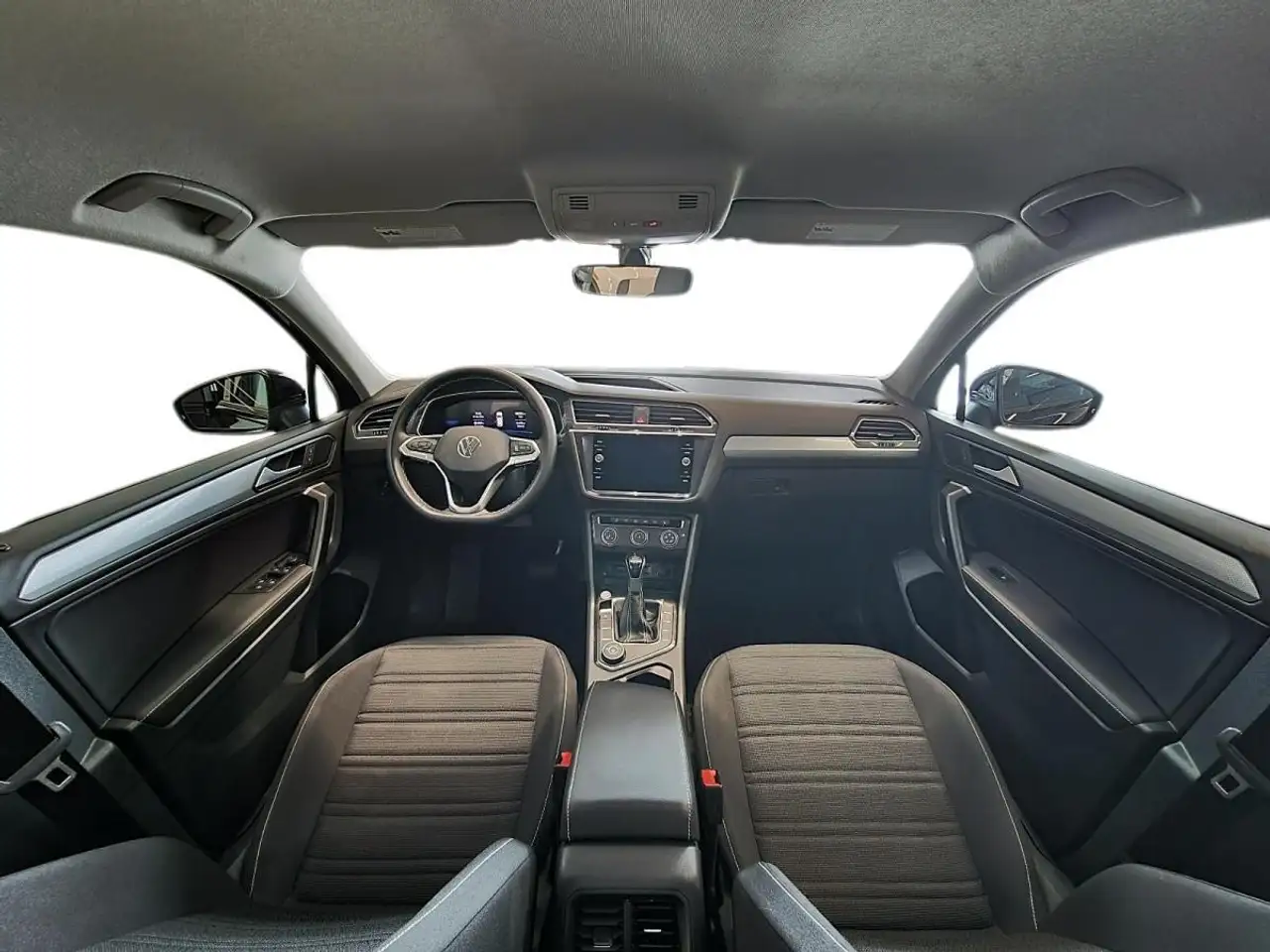 Volkswagen Tiguan снимка Volkswagen Tiguan
