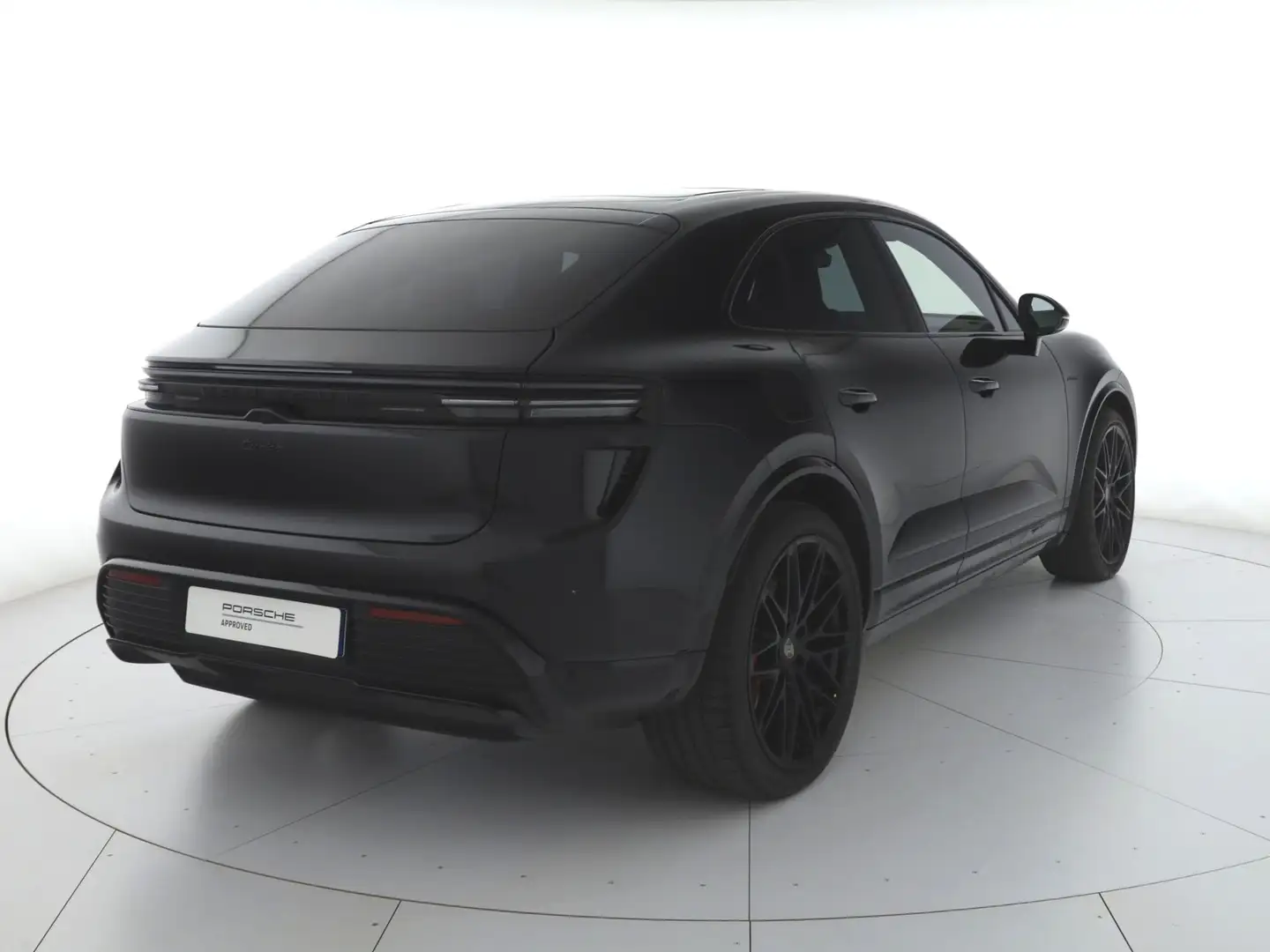 Porsche Macan turbo Noir - 2