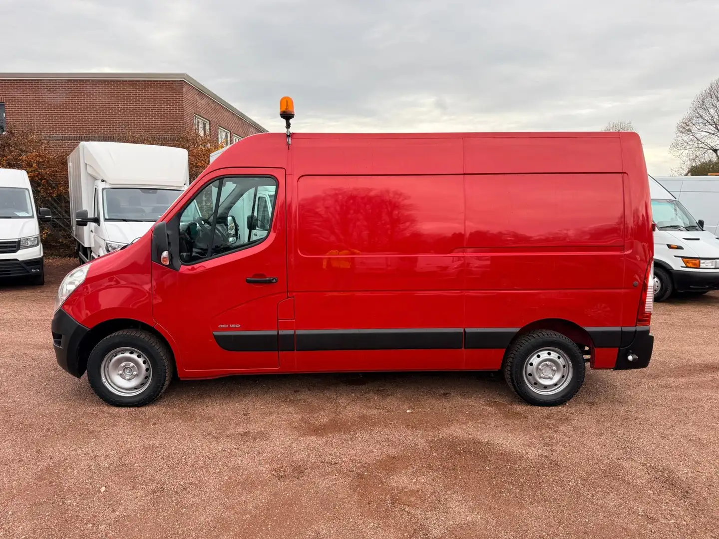 Renault Master T35 2.3 dCi L2H3 Airco Marge! Export! Rot - 2