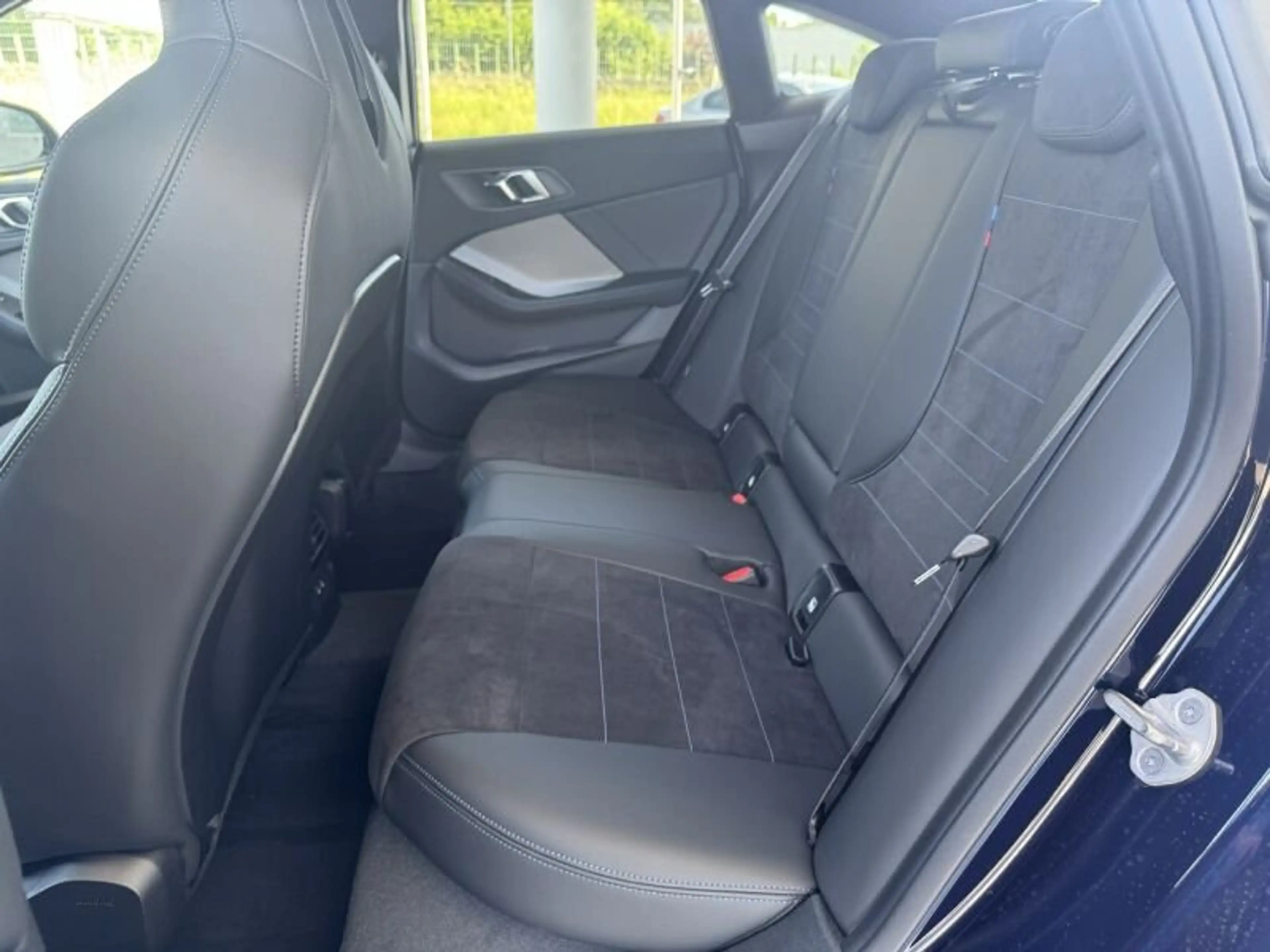 BMW 235 M xDrive Gran Coupé — photo 10