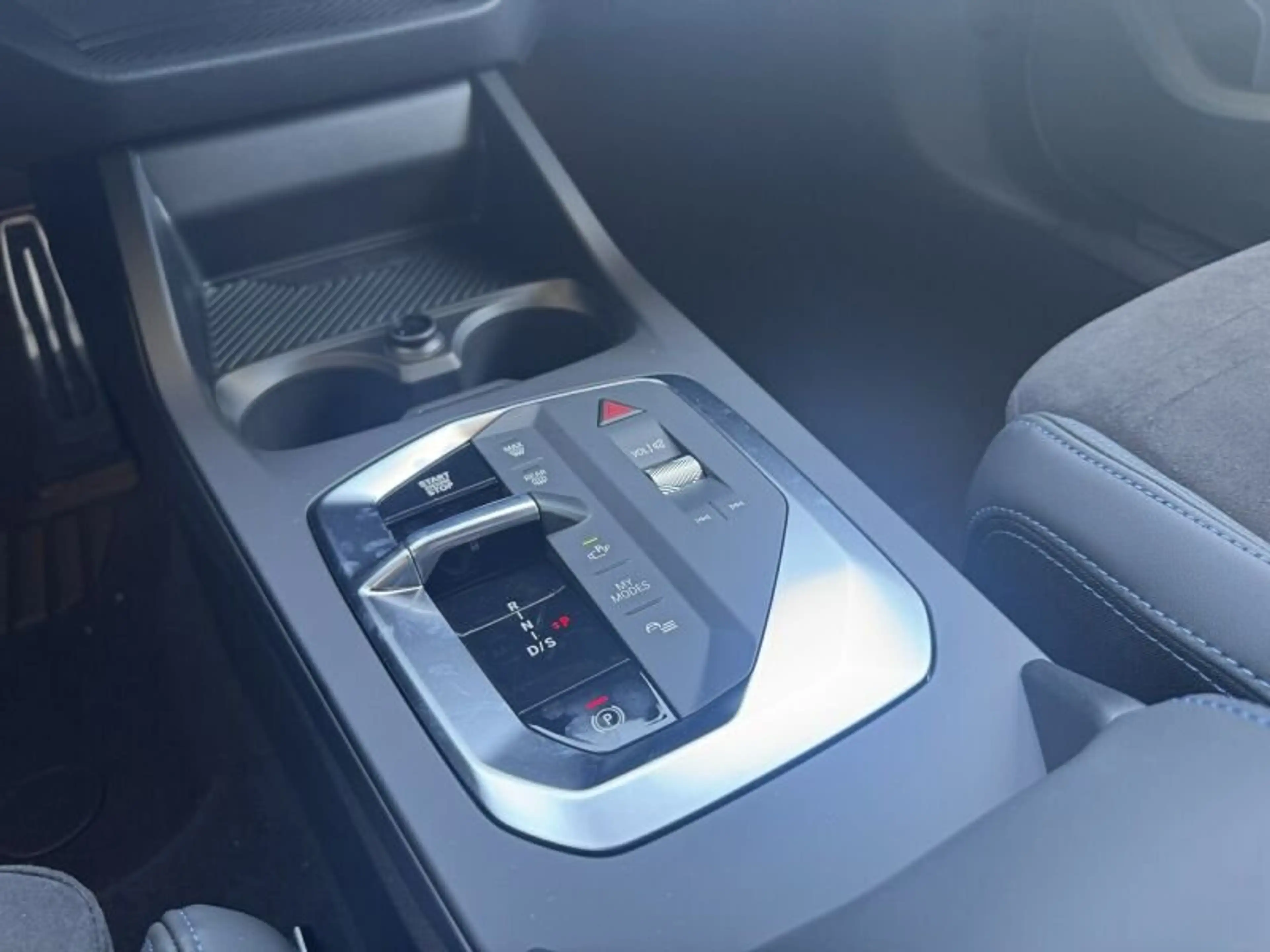 BMW 235 M xDrive Gran Coupé — photo 9