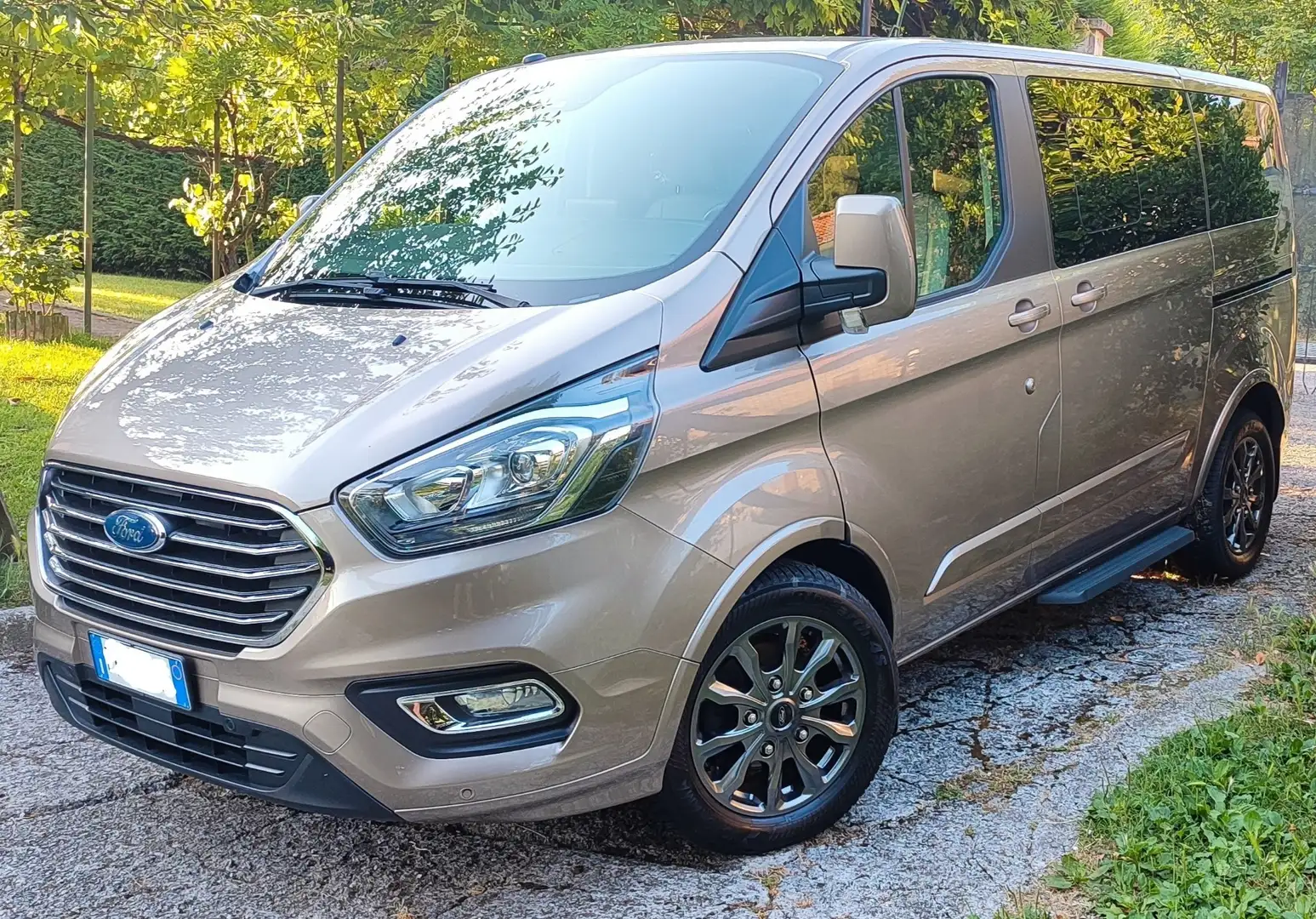 Ford Tourneo Custom Titanium 2.0. TD 170 cv - 1