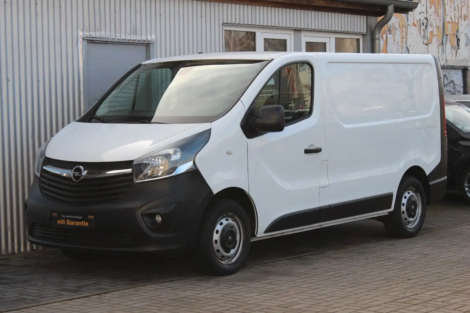 Opel Vivaro B Kasten L1H1  2,7t+Klima+2.Hand+PDC+Temp Weiß - 1