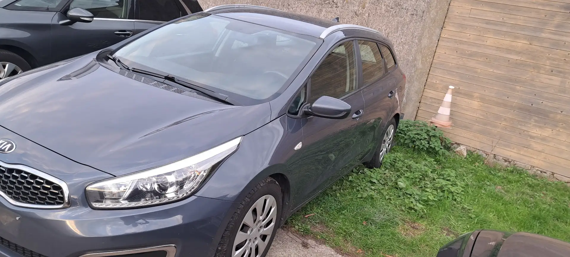 Kia Ceed SW / cee'd SW 1.4 CVVT LX - 1