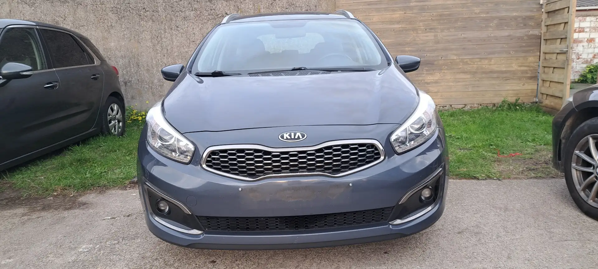 Kia Ceed SW / cee'd SW 1.4 CVVT LX - 2
