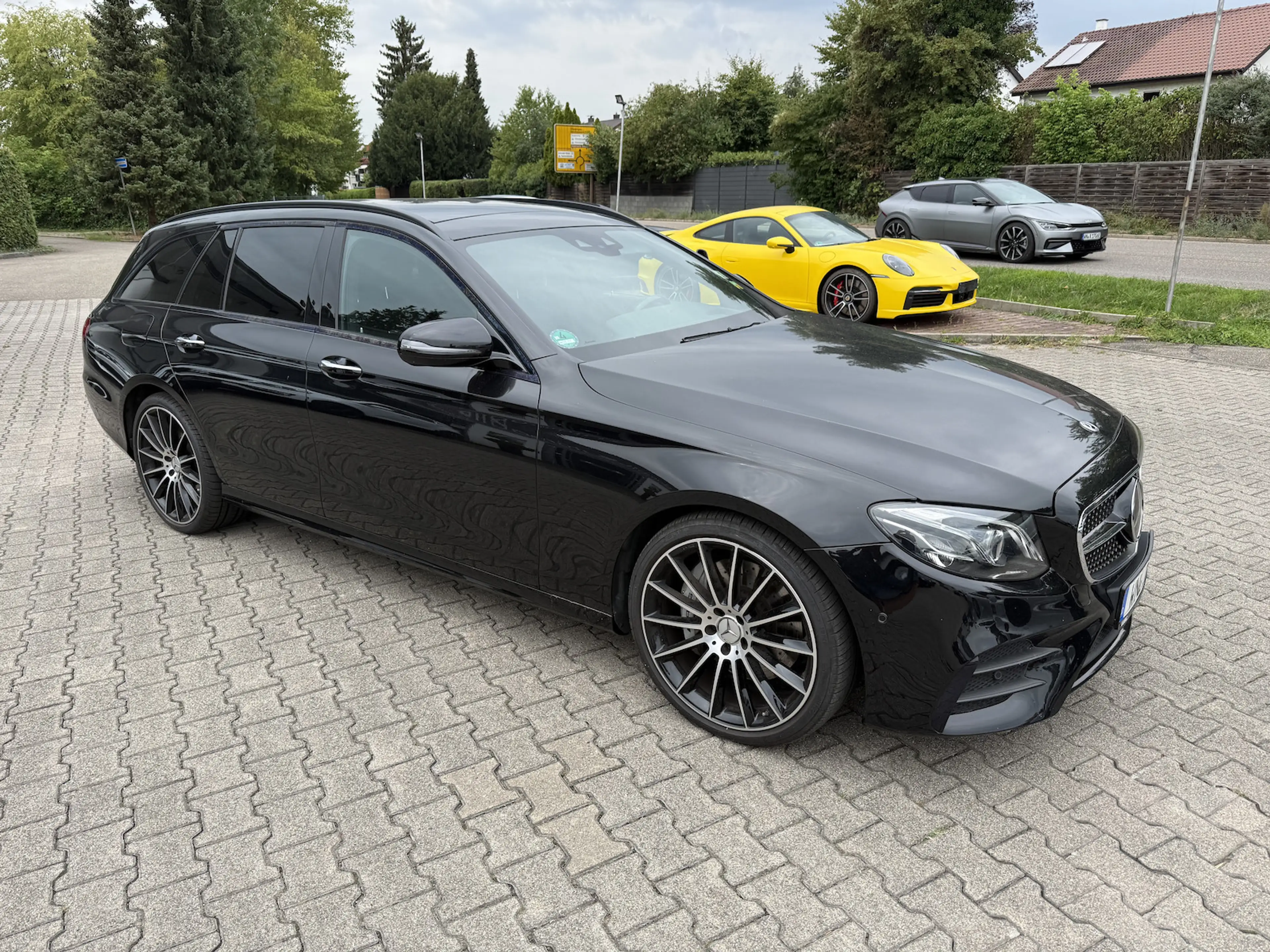 Mercedes-Benz E 43 AMG T 4Matic*Topausstattung,Mwst* — photo 2