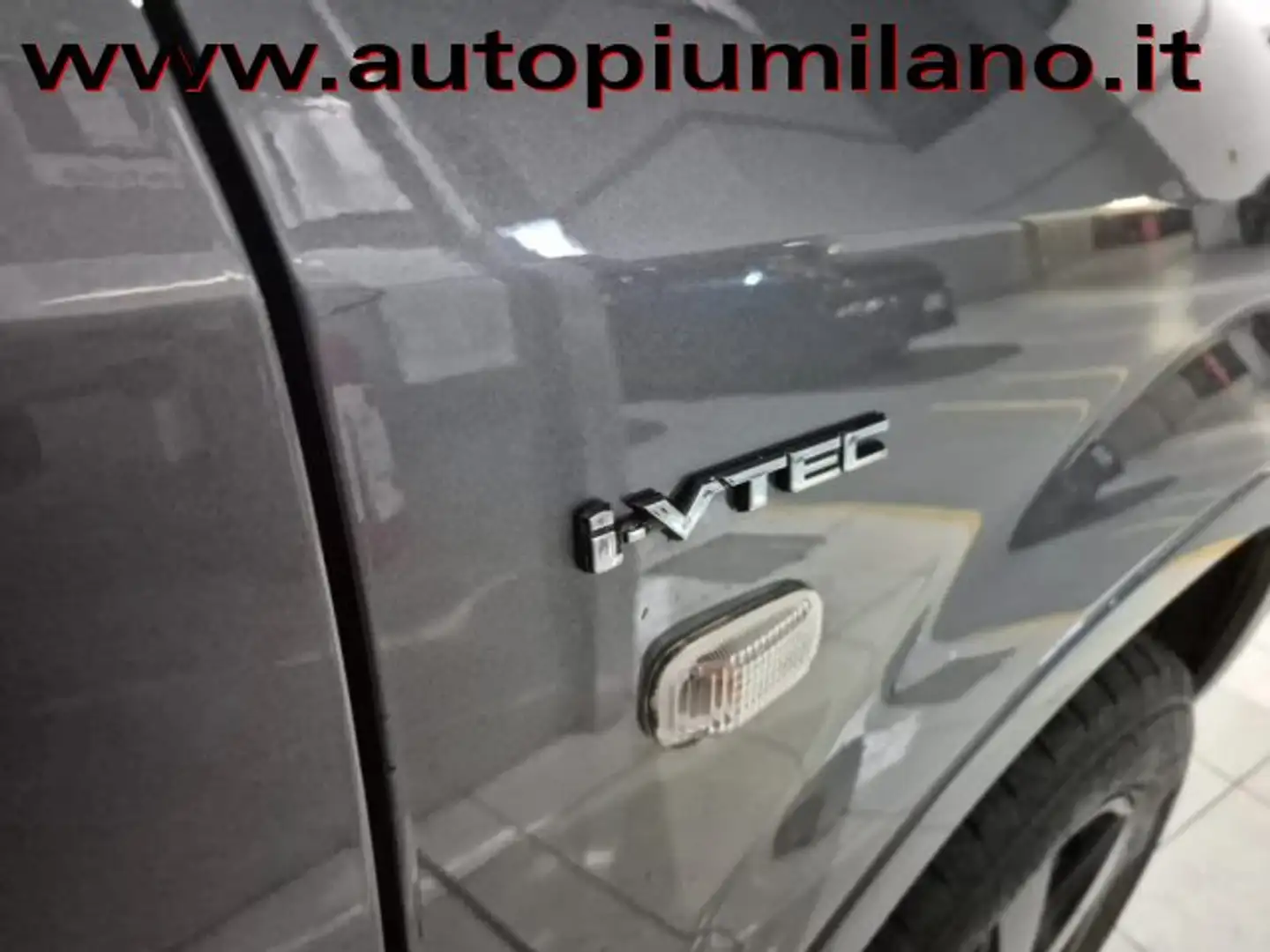 Honda CR-V 2.0 EX GPL 4X4 siva - 2