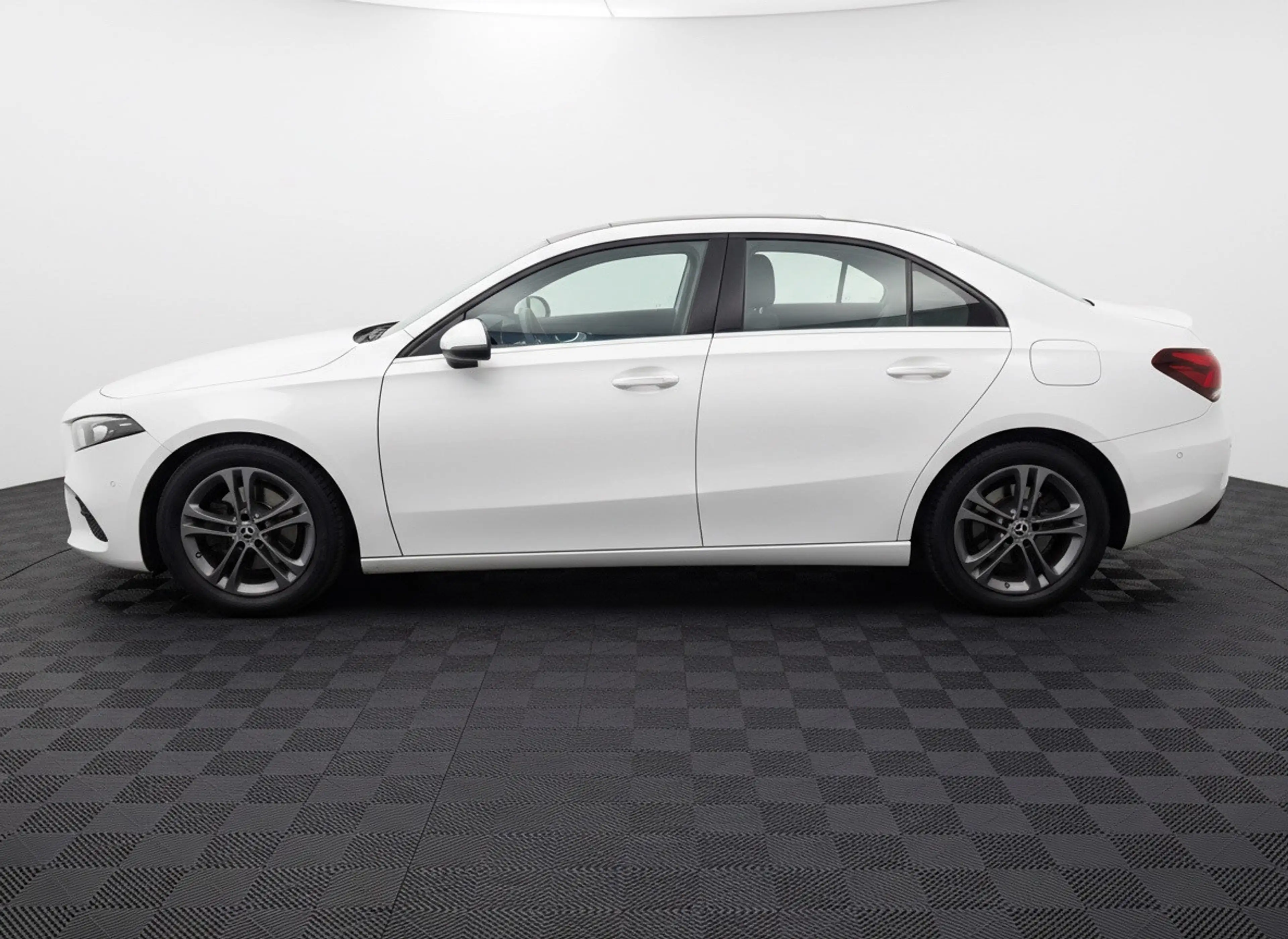 Mercedes-Benz A 200 Business Solution — photo 5