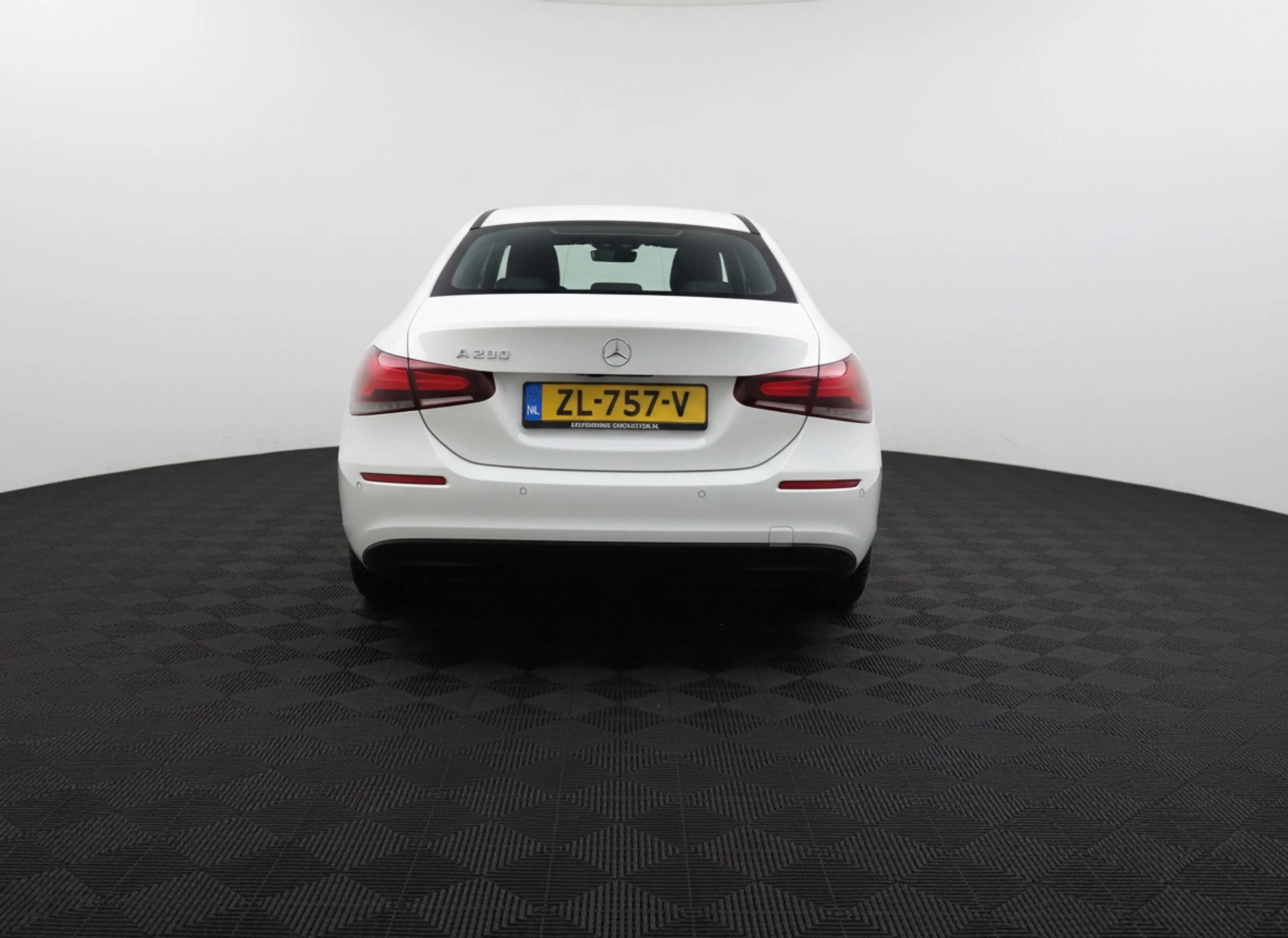 Mercedes-Benz A 200 Business Solution — photo 8