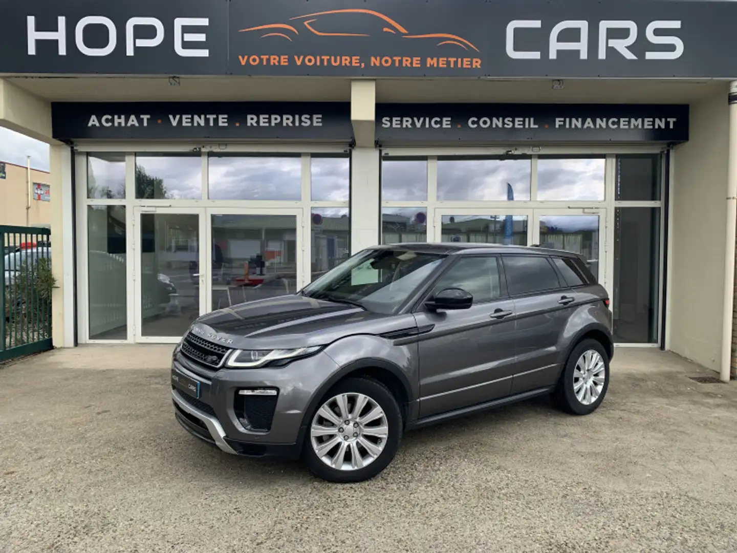 Land Rover Range Rover Evoque 2.0 TD4 150 SE BVA MARK IV - 1