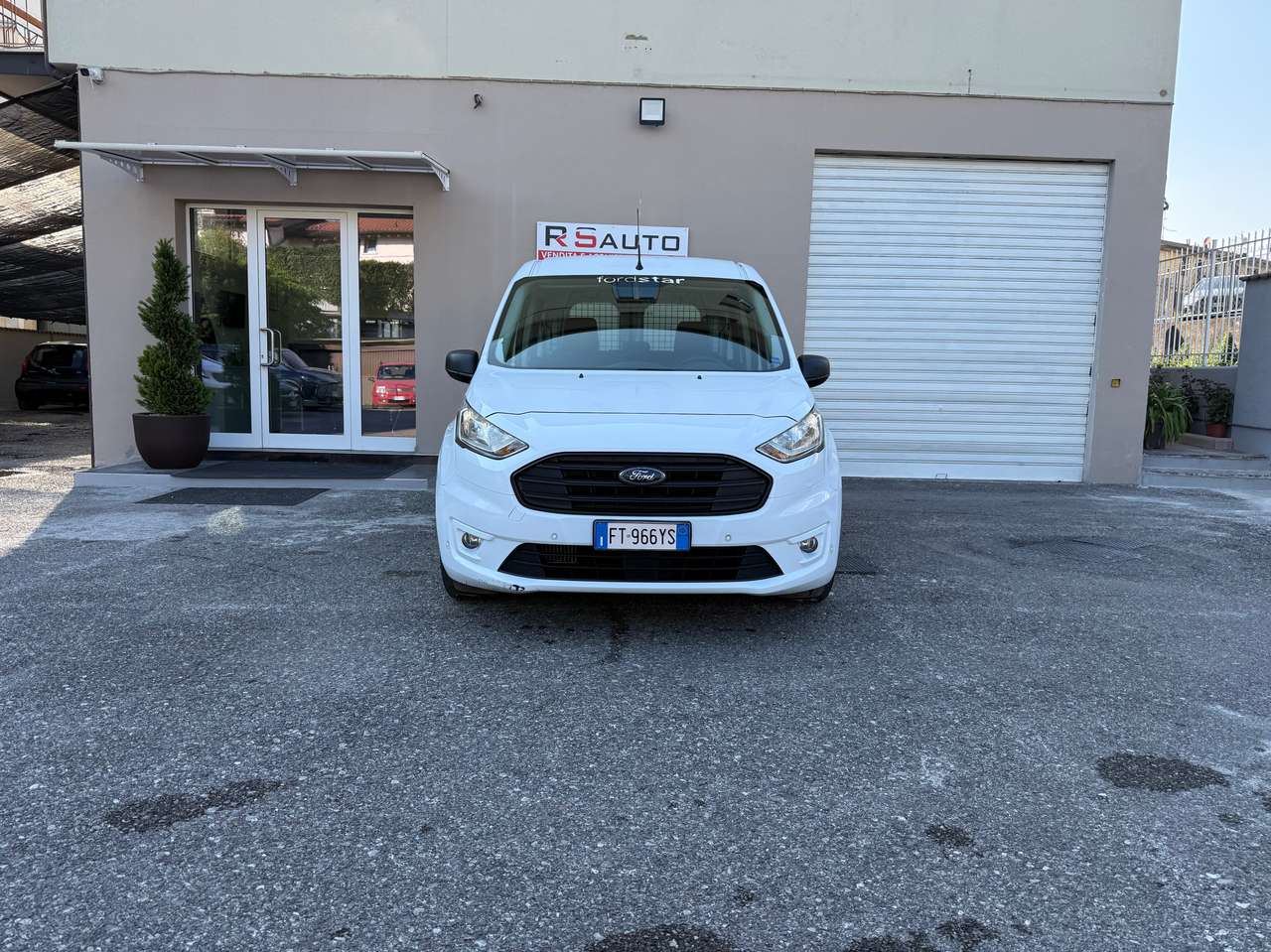 Ford Transit Connect 220 1.5 TDCi 100CV Trend L1H1 IVA ESCLUSA