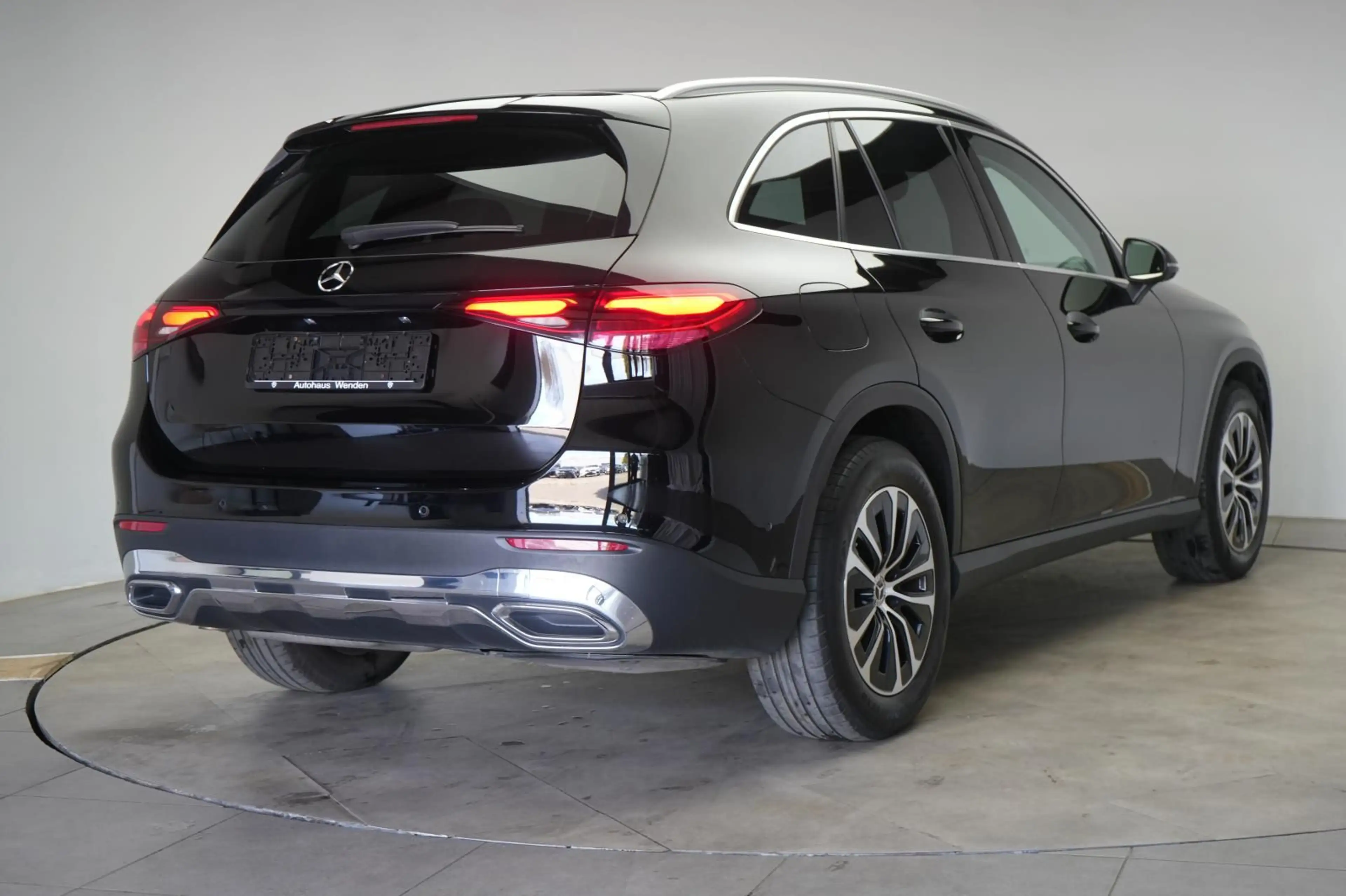 Mercedes-Benz GLC 220 d 4Matic 9G-Tronic Avantgarde Advanced D — photo 4