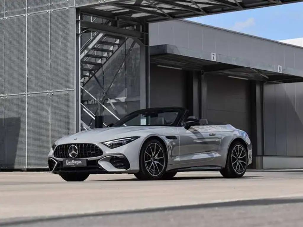Mercedes-Benz SL 43 AMG 2023 из Европы — купить под ключ