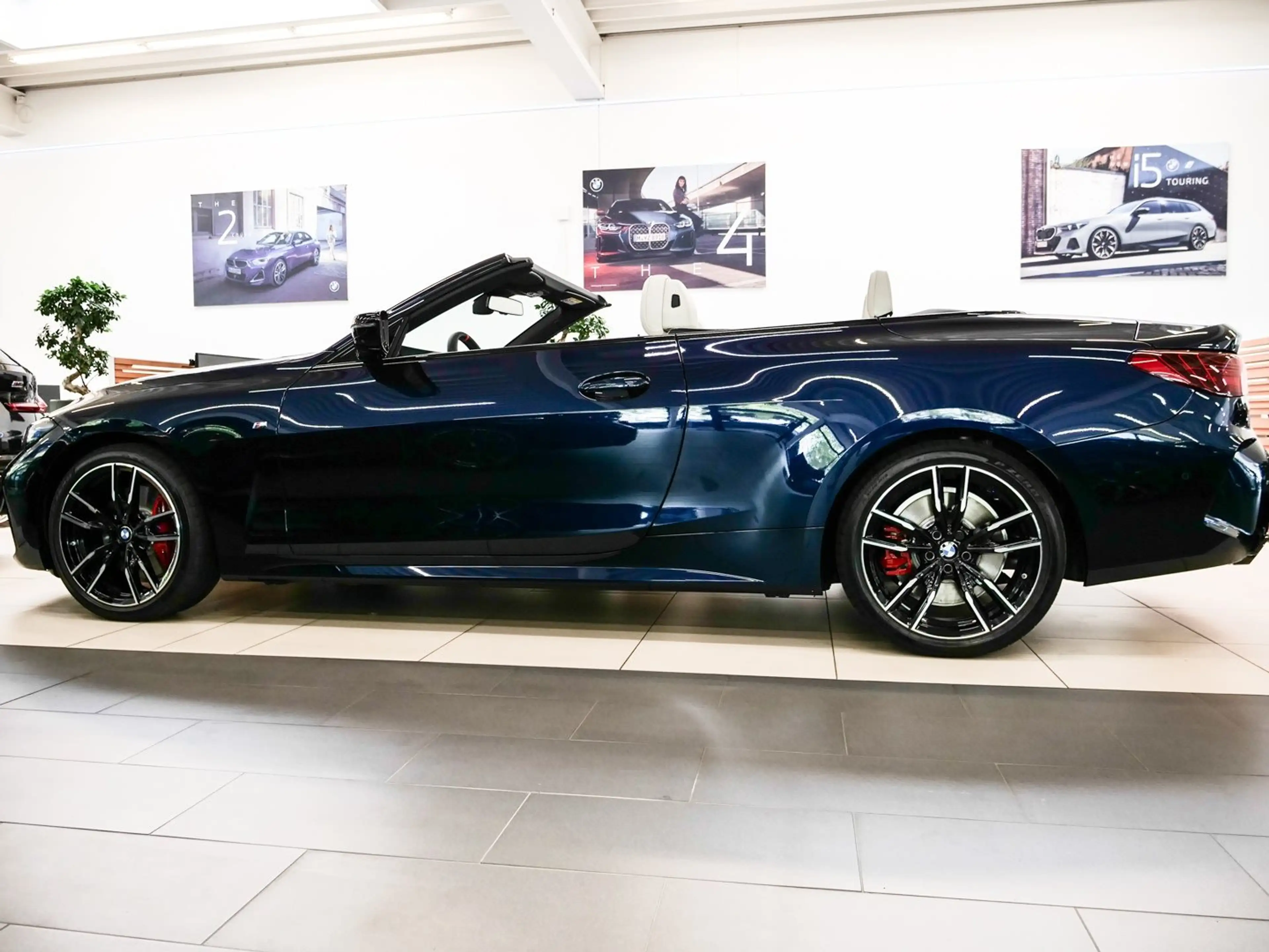 BMW 440 M440i xDrive MSport + H/K + 19" + DAprof — photo 4