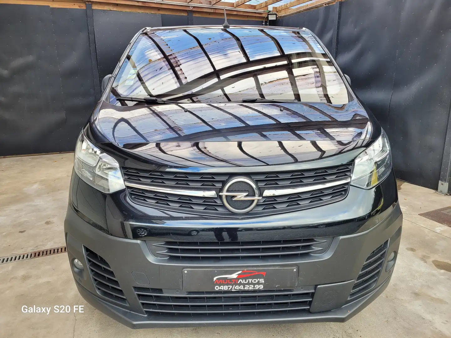 Opel Vivaro Nero - 1