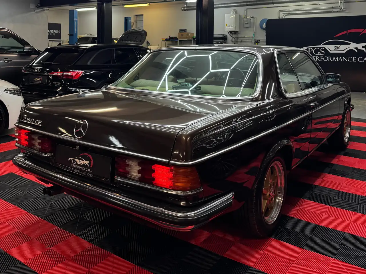 Mercedes-Benz CE 280 Automatik/Schiebedach/Pickerl, foto 6