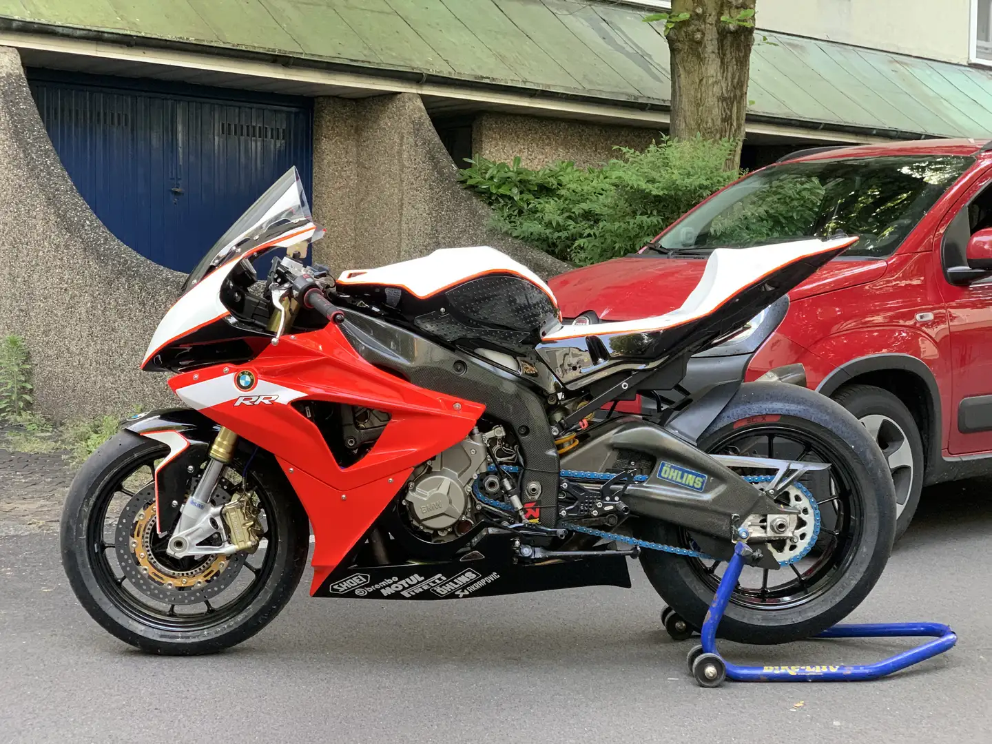 BMW S 1000 RR pista e stradale - 2