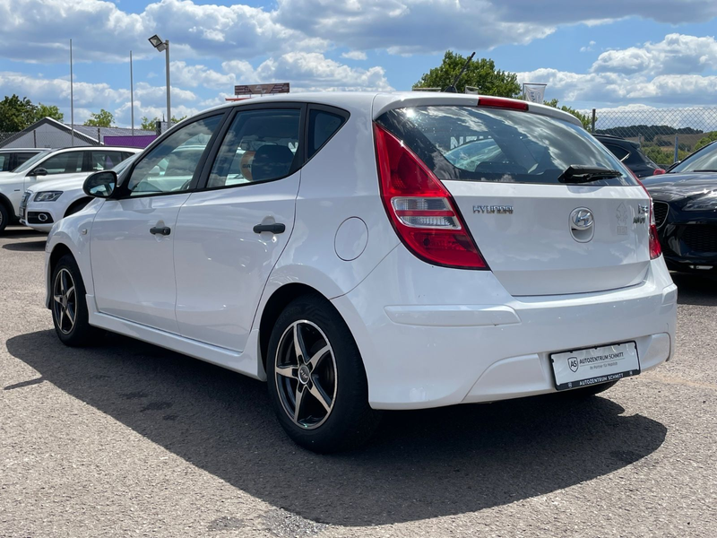Hyundai i30 Classic/TüvNeu/ServiceNeu/Garantie — photo 7