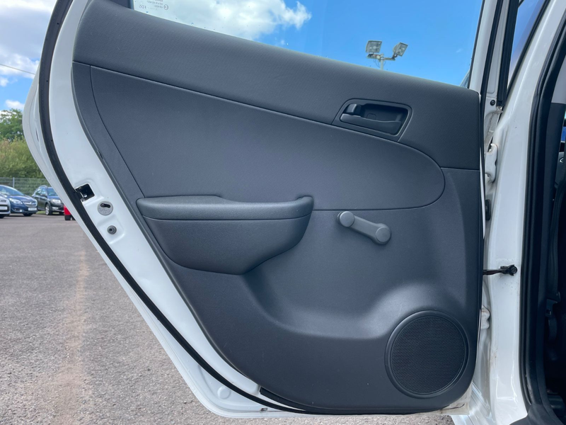 Hyundai i30 Classic/TüvNeu/ServiceNeu/Garantie — photo 13