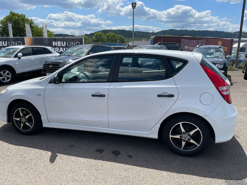 Hyundai i30 Classic/TüvNeu/ServiceNeu/Garantie — photo 8