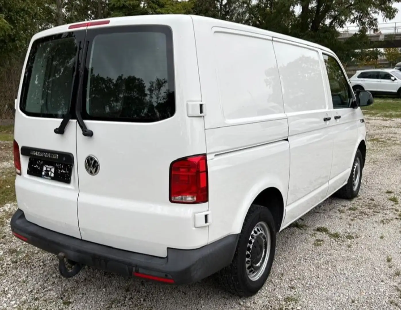 Volkswagen T6.1 Transporter FWD Weiß - 2