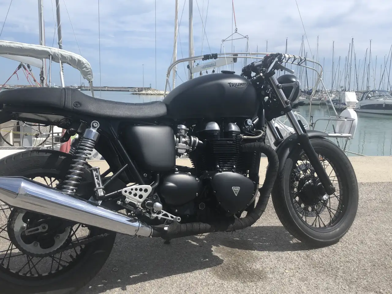 Triumph Thruxton