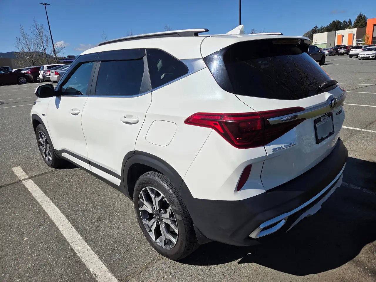 Kia Seltos снимка Kia Seltos