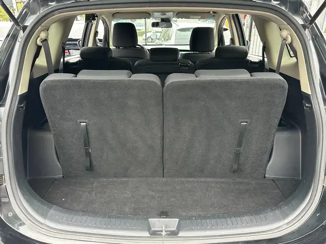 Kia Carens view 18