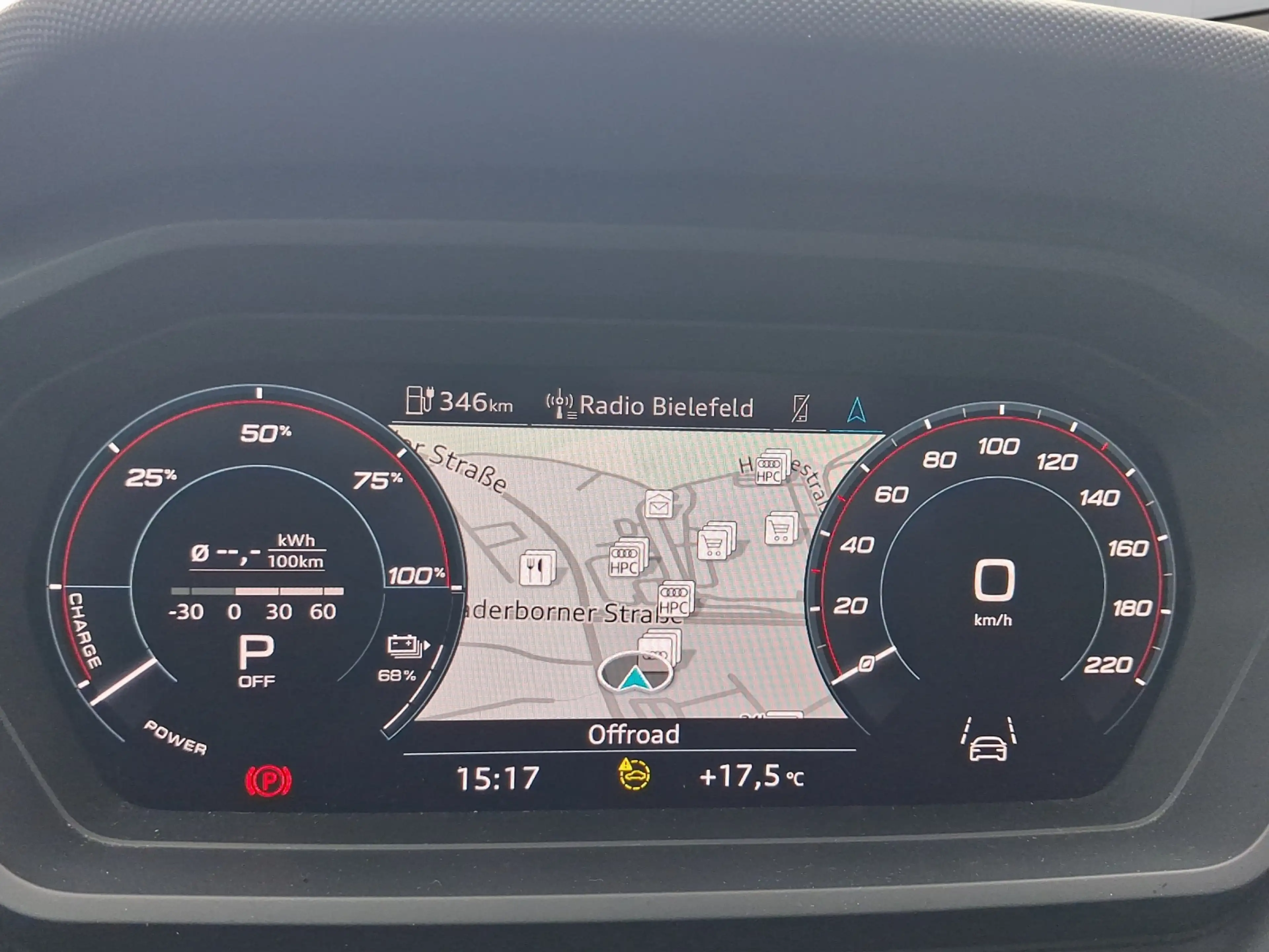 Audi e-tron advanced ACC LED Navi 20" RFK CarPlay — photo 9