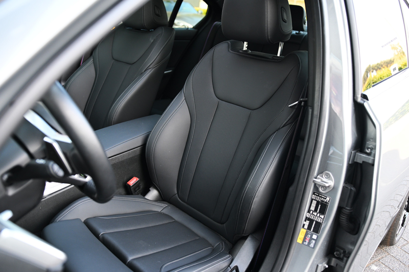 BMW 330 3 Serie 330e M Sport Automaat / Schuif-kanteldak / — photo 3