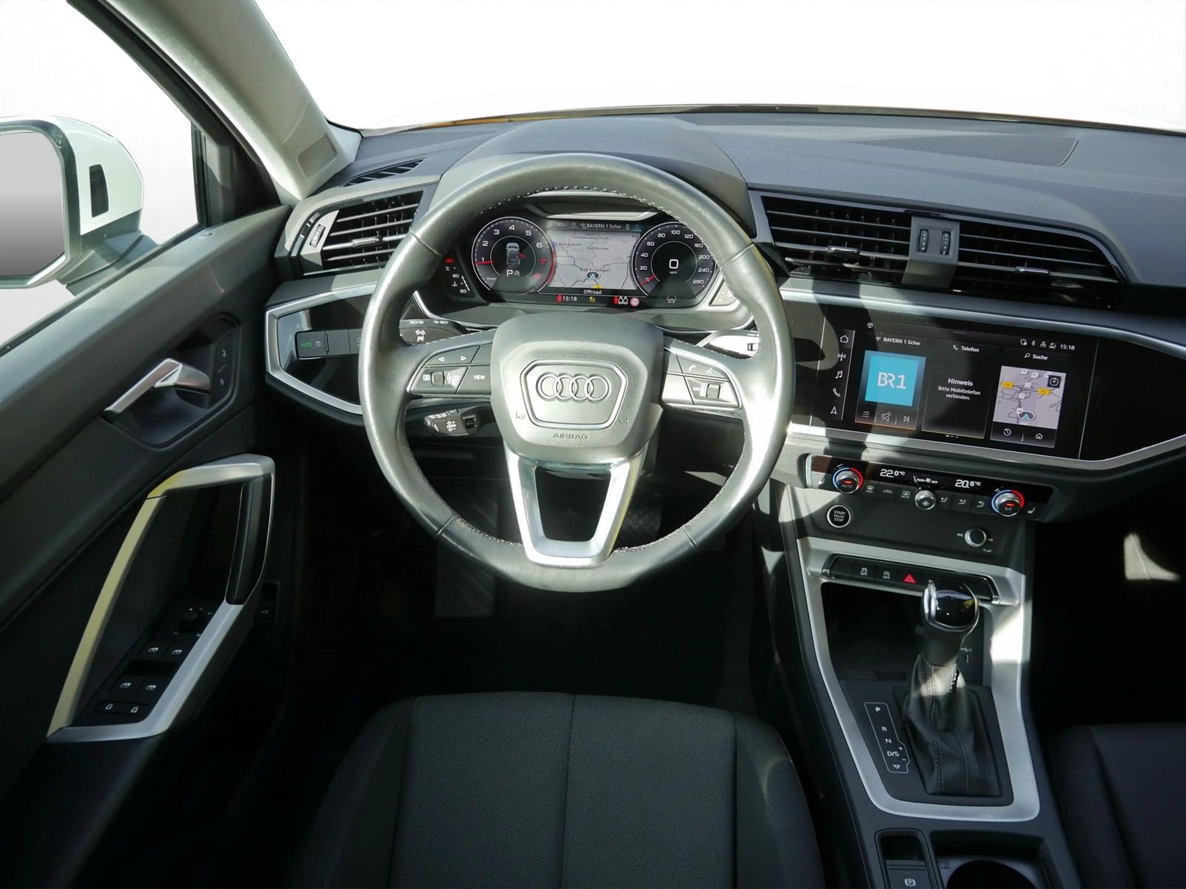 Audi Q3 45 TFSI qu. S line *LED*Navi*Business*EPH*SHZ — photo 8