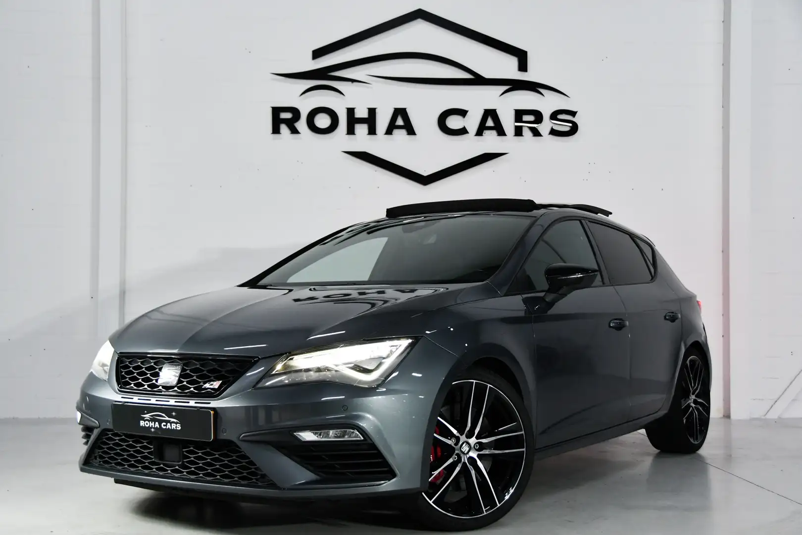 SEAT Leon ST 2.0 TSI CUPRA 300 Pano Noir - 1