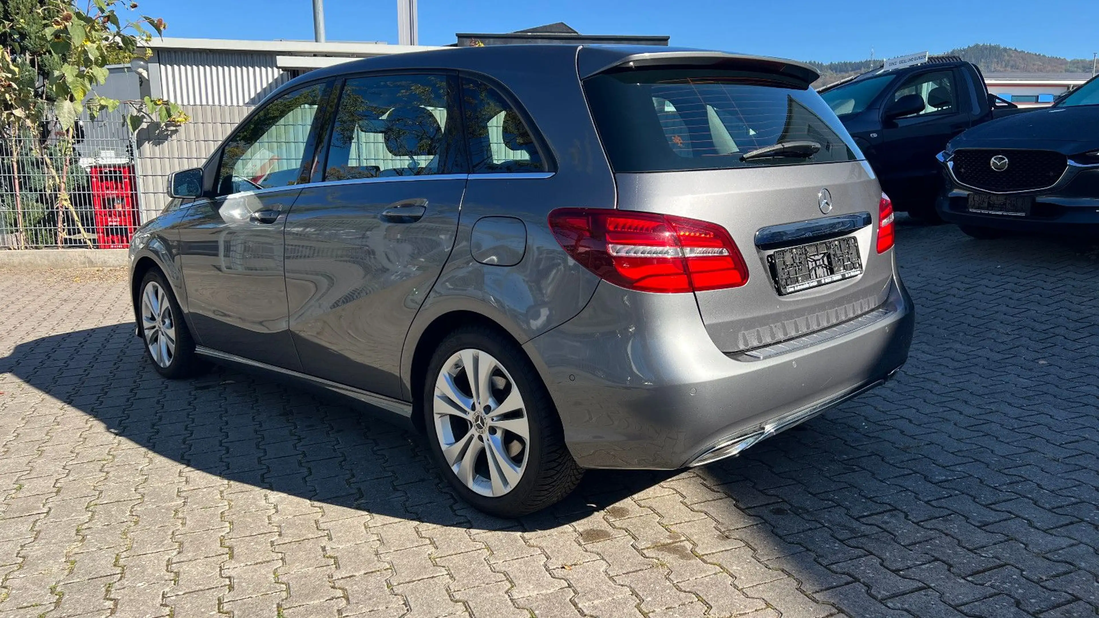 Mercedes-Benz B 200 d Urban Style Edition /sehr gepflegt/2.Hd — photo 5