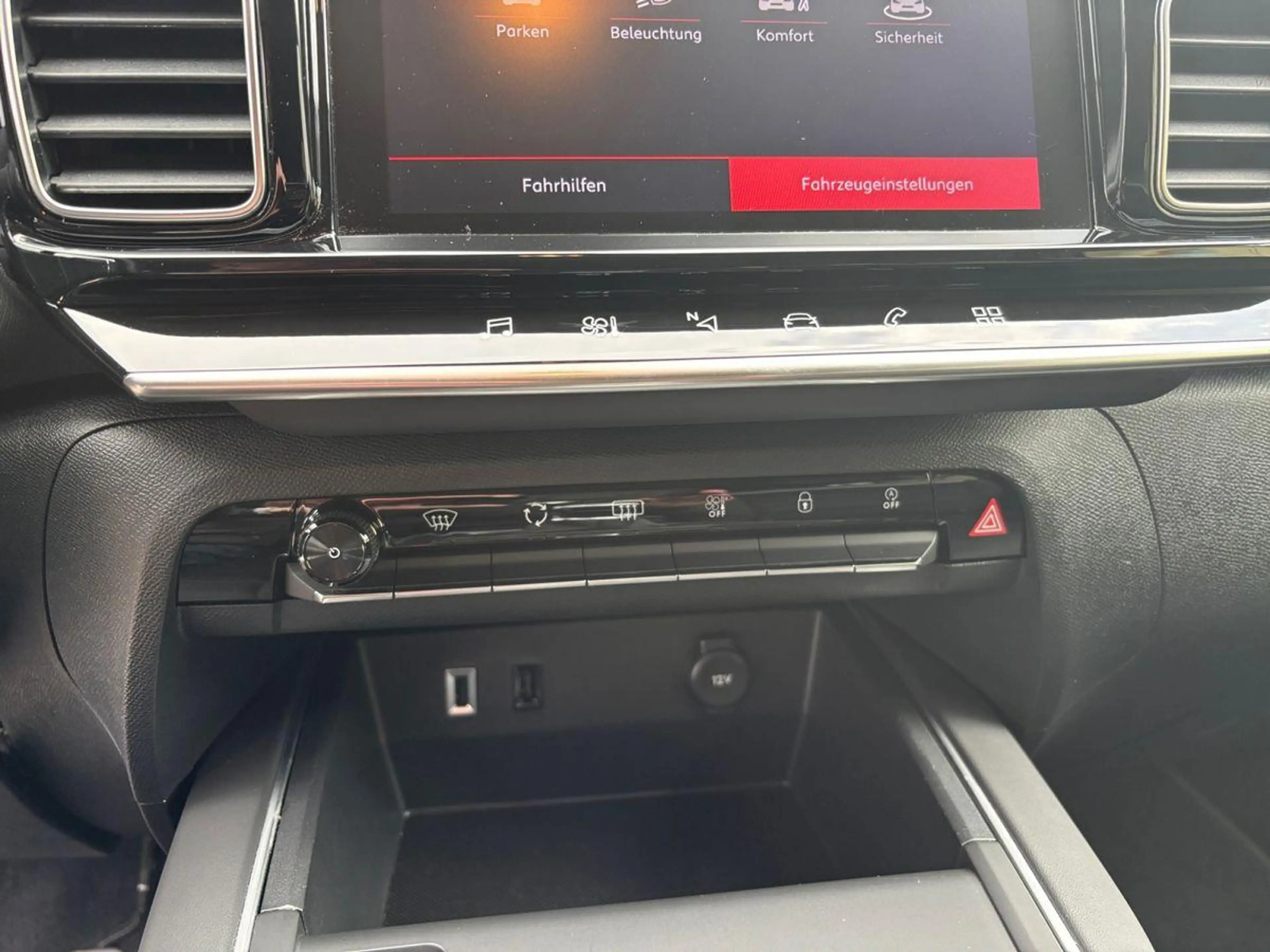 Citroen C5 Aircross Feel Pack PT130 - LED/KLIMAAUT/KAMERA/PDC — photo 10