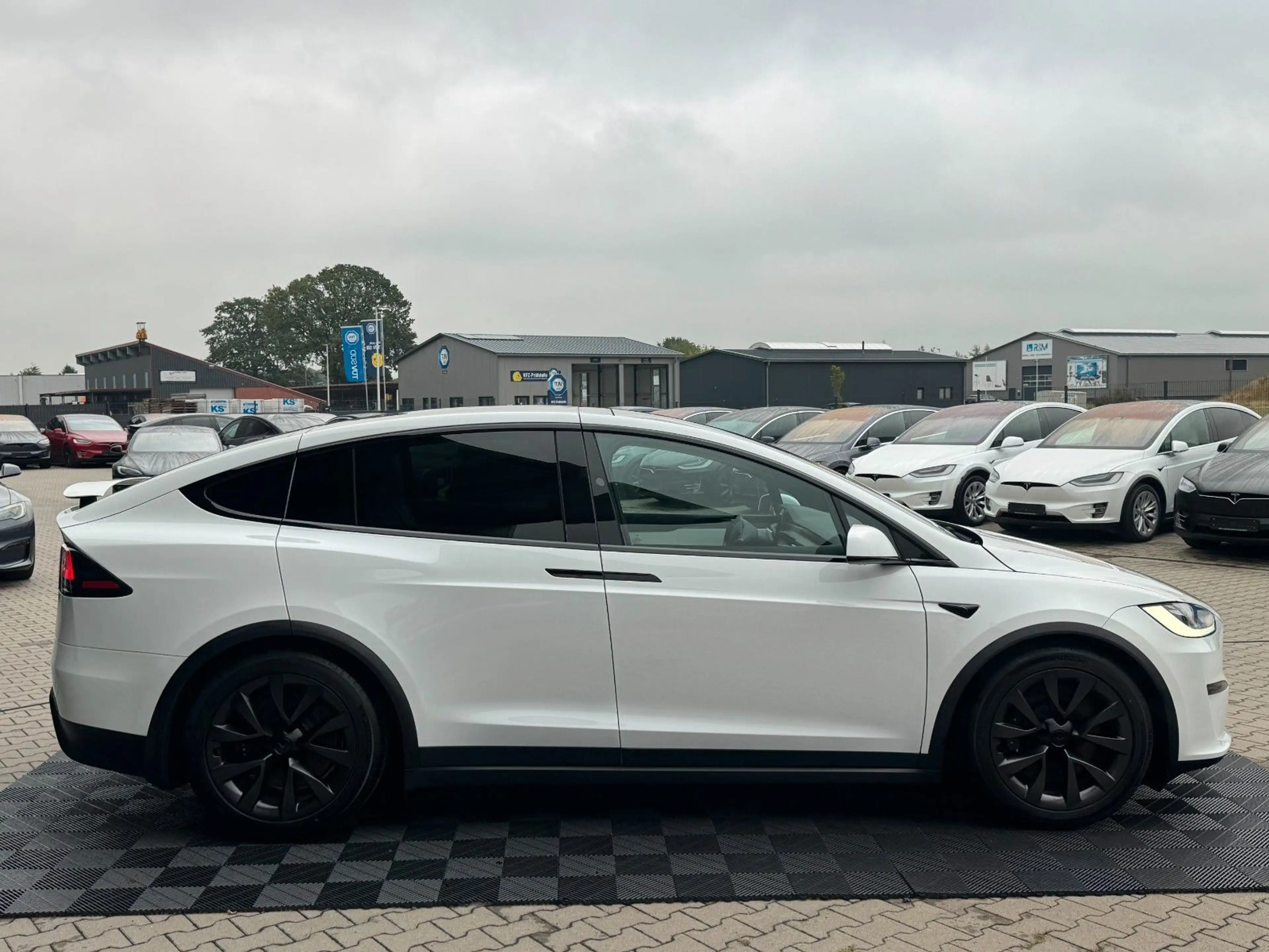 Tesla Model X MODEL X PALLADIUM |  KI HARDWARE 4 | WHITE SEATS — photo 15