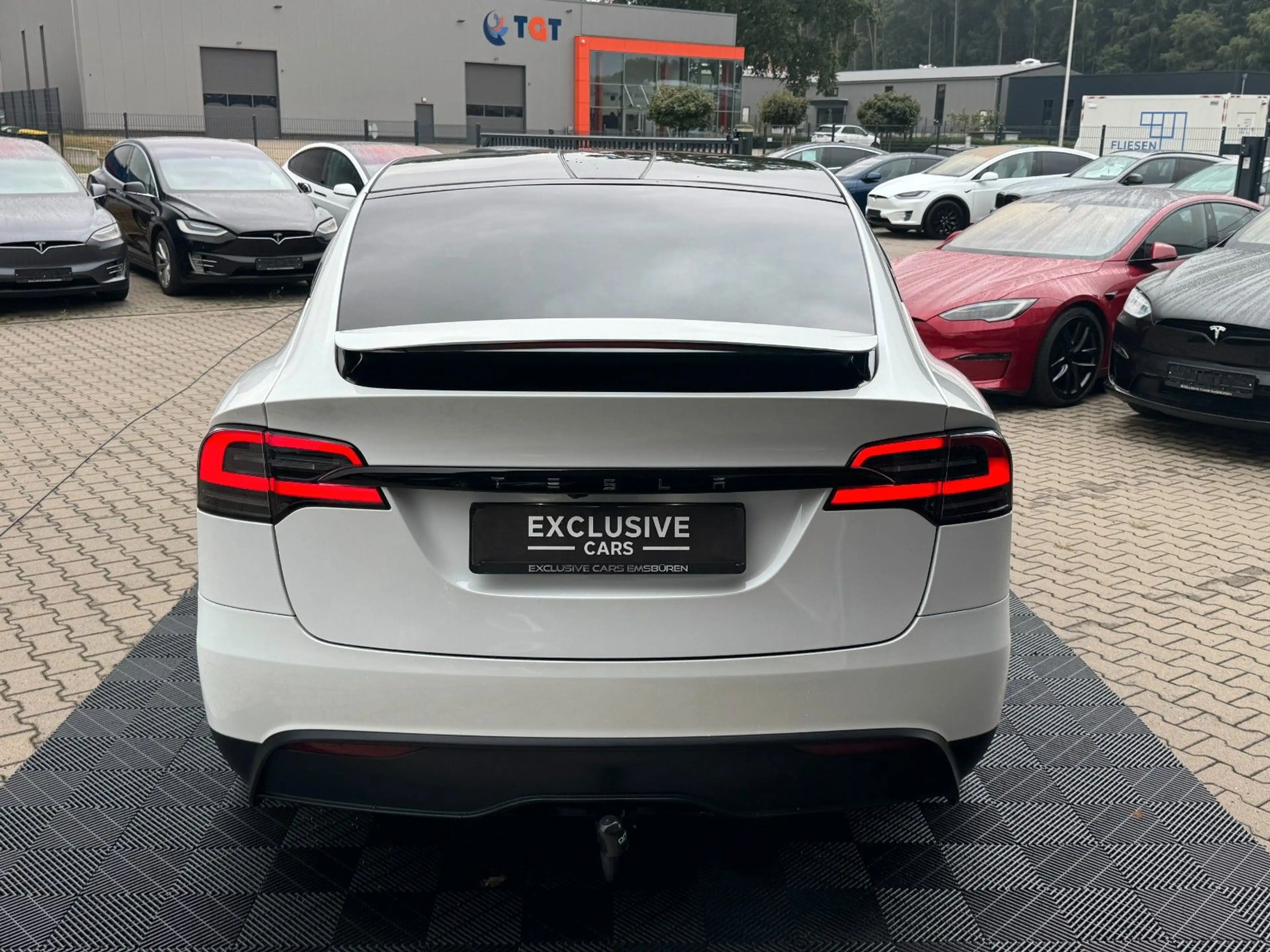 Tesla Model X MODEL X PALLADIUM |  KI HARDWARE 4 | WHITE SEATS — photo 12
