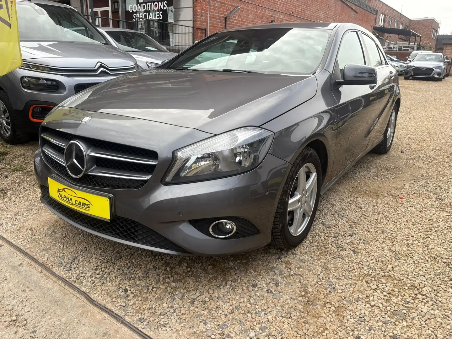 Mercedes-Benz A 180 *CLIM*GARANTIE Grijs - 1