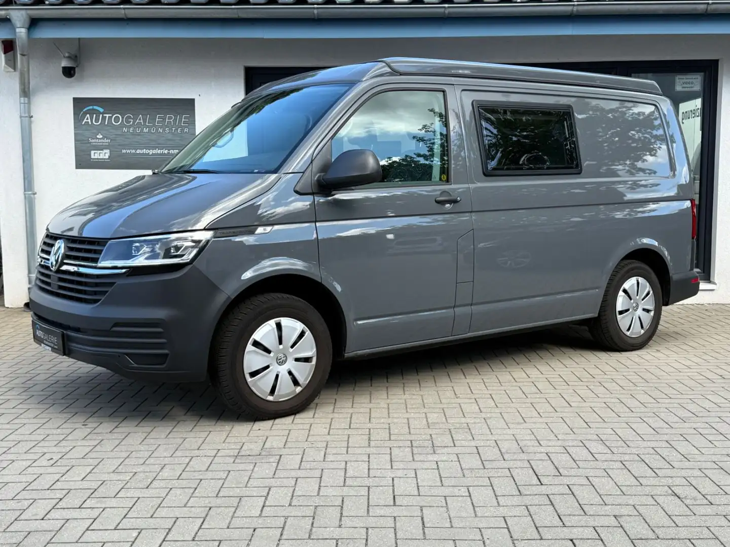 Volkswagen T6 California T6.1 DSG California°Prof. Camper Umbau°A-Dach° Grau - 1