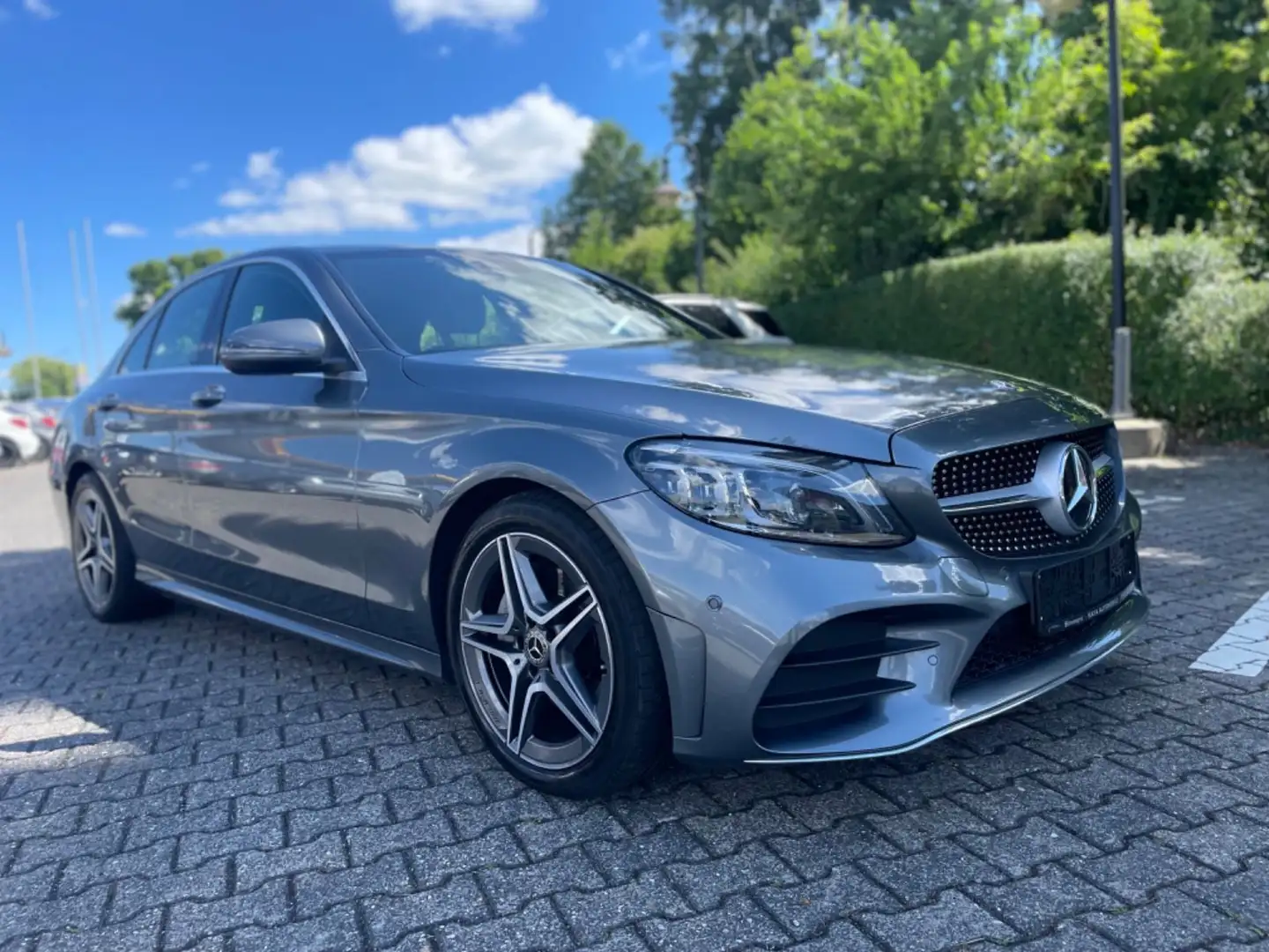 Mercedes-Benz C 220 d AMG Line Grigio - 2