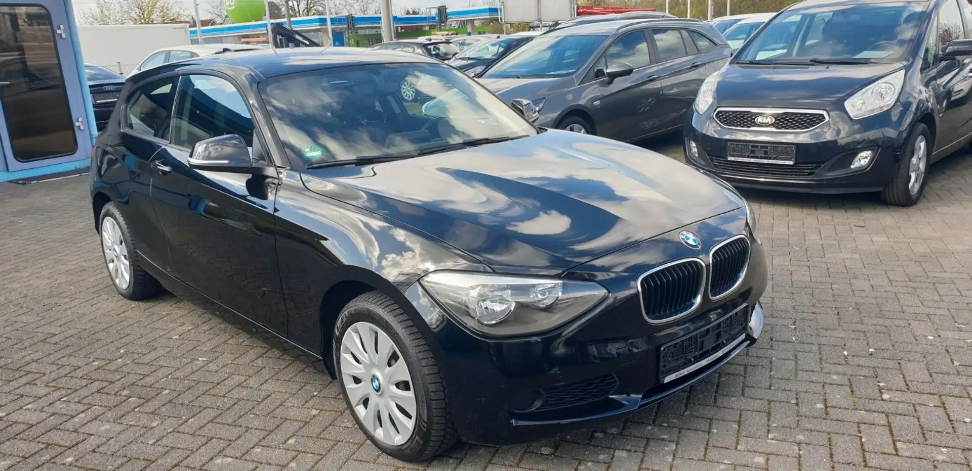 BMW 118 118i Noir - 1