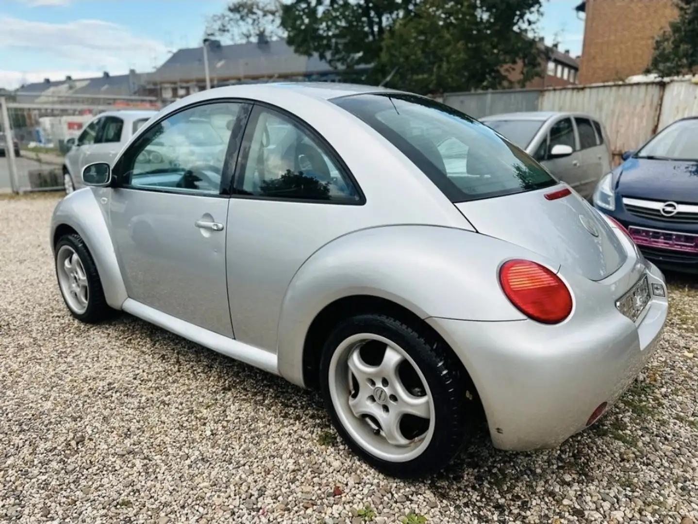 Volkswagen New Beetle 1.6 Szürke - 2